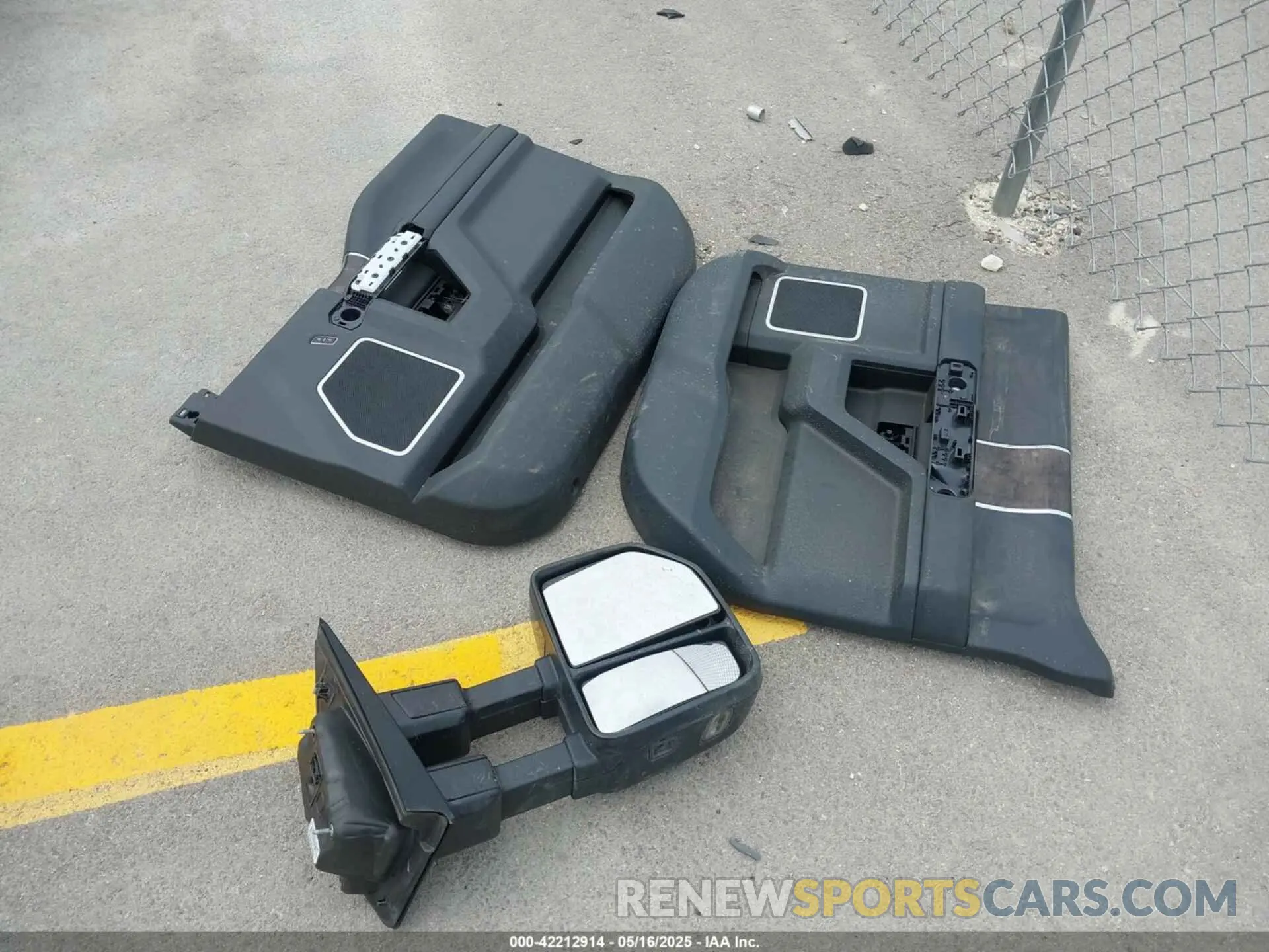 12 fotografías del automóvil dañado 1FT8W3BN2NEC25025 FORD F-350 2022