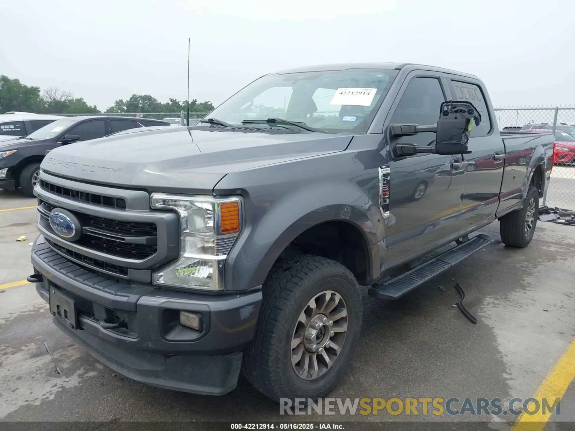 2 fotografías del automóvil dañado 1FT8W3BN2NEC25025 FORD F-350 2022