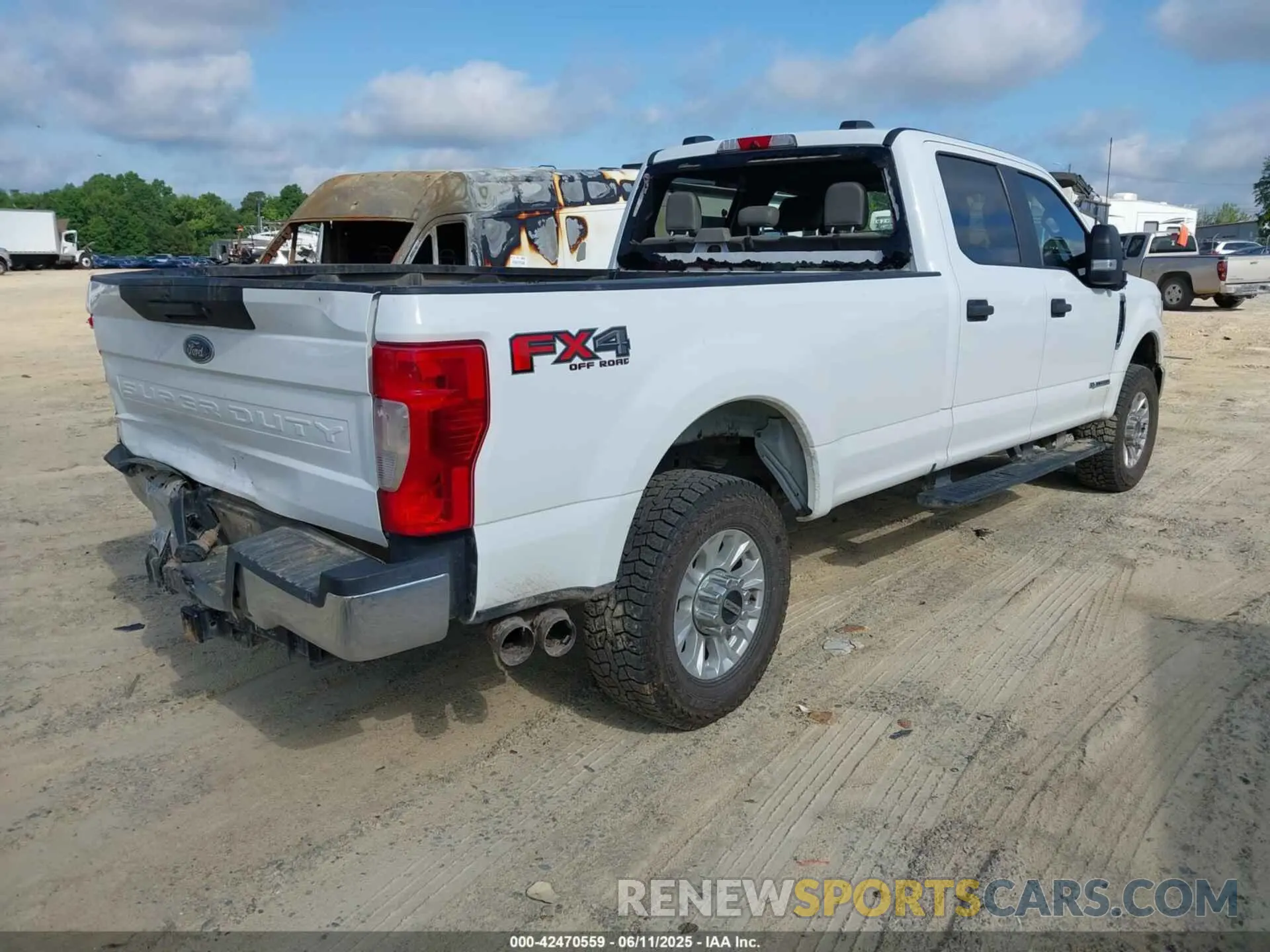 4 fotografías del automóvil dañado 1FT8W3BT2NEC05114 FORD F-350 2022