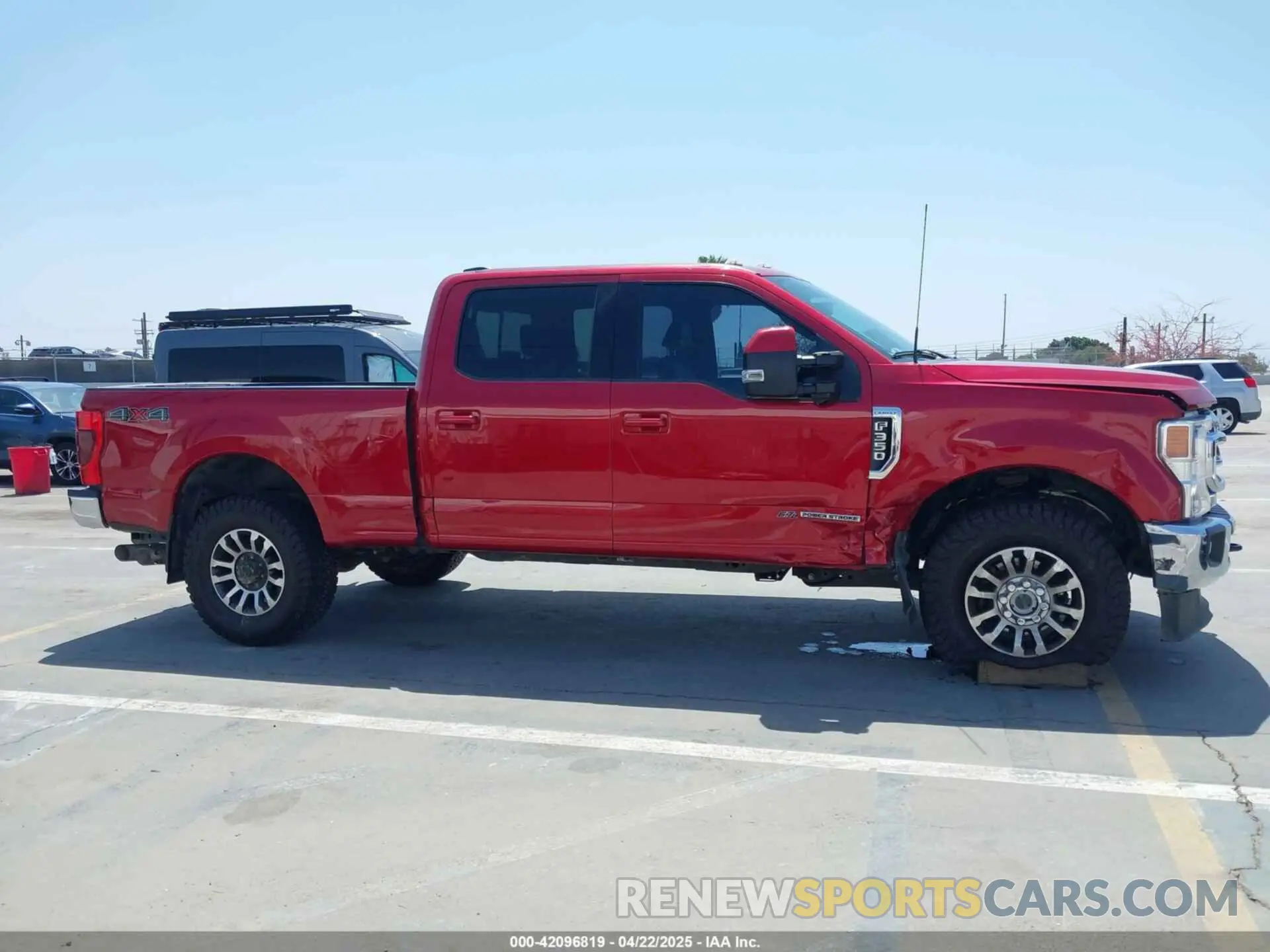13 fotografías del automóvil dañado 1FT8W3BT8NEC90041 FORD F-350 2022