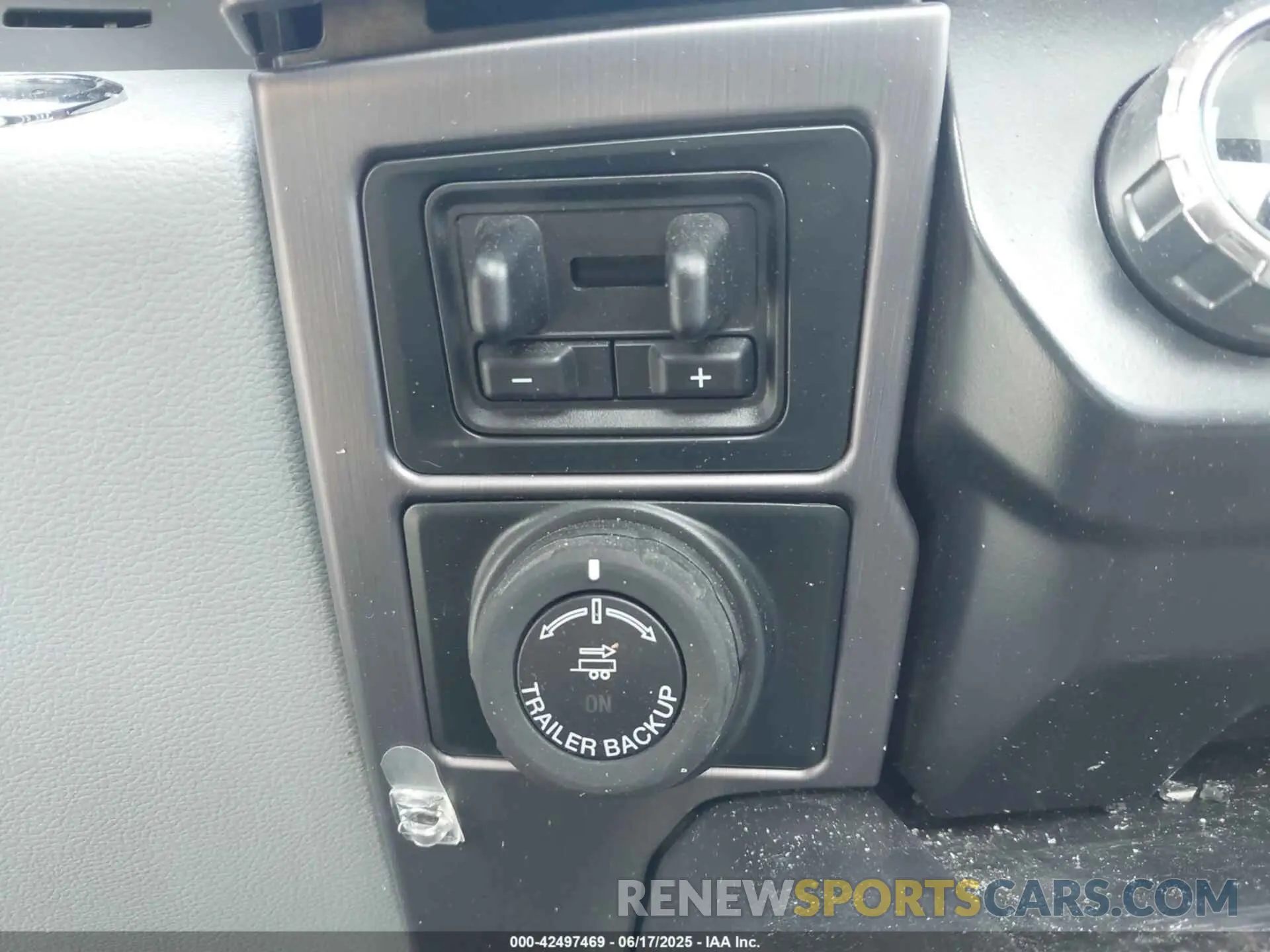 12 fotografías del automóvil dañado 1FT8W3BTXNEC05278 FORD F-350 2022