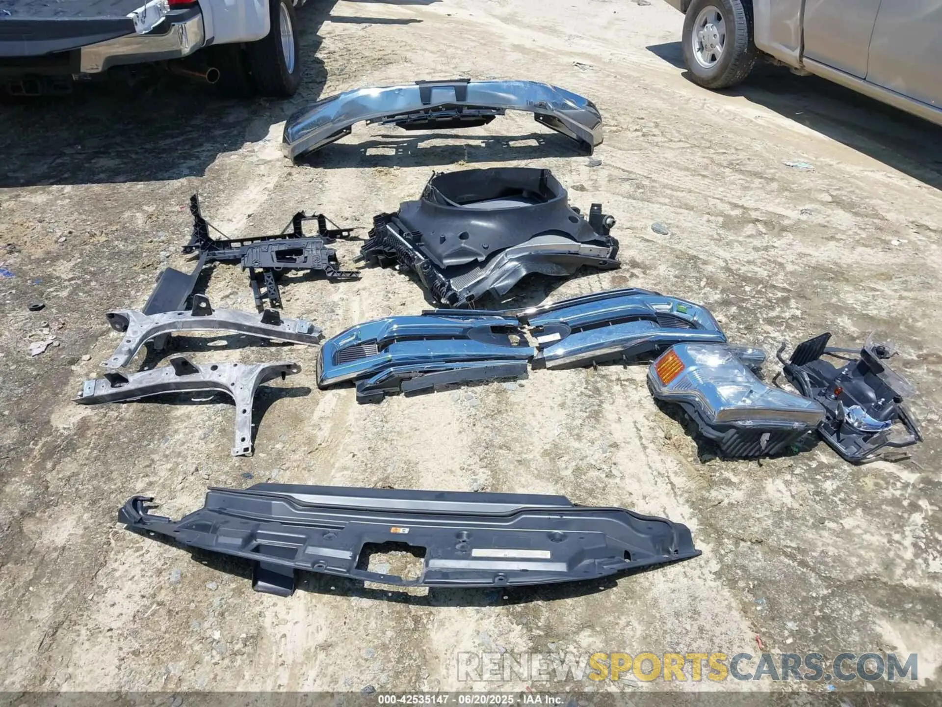 12 fotografías del automóvil dañado 1FT8W3CN2NEC55222 FORD F-350 2022