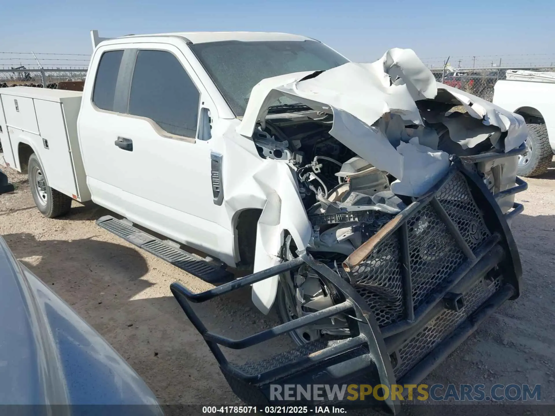 1 fotografías del automóvil dañado 1FT8X3B6XNED42695 FORD F-350 2022