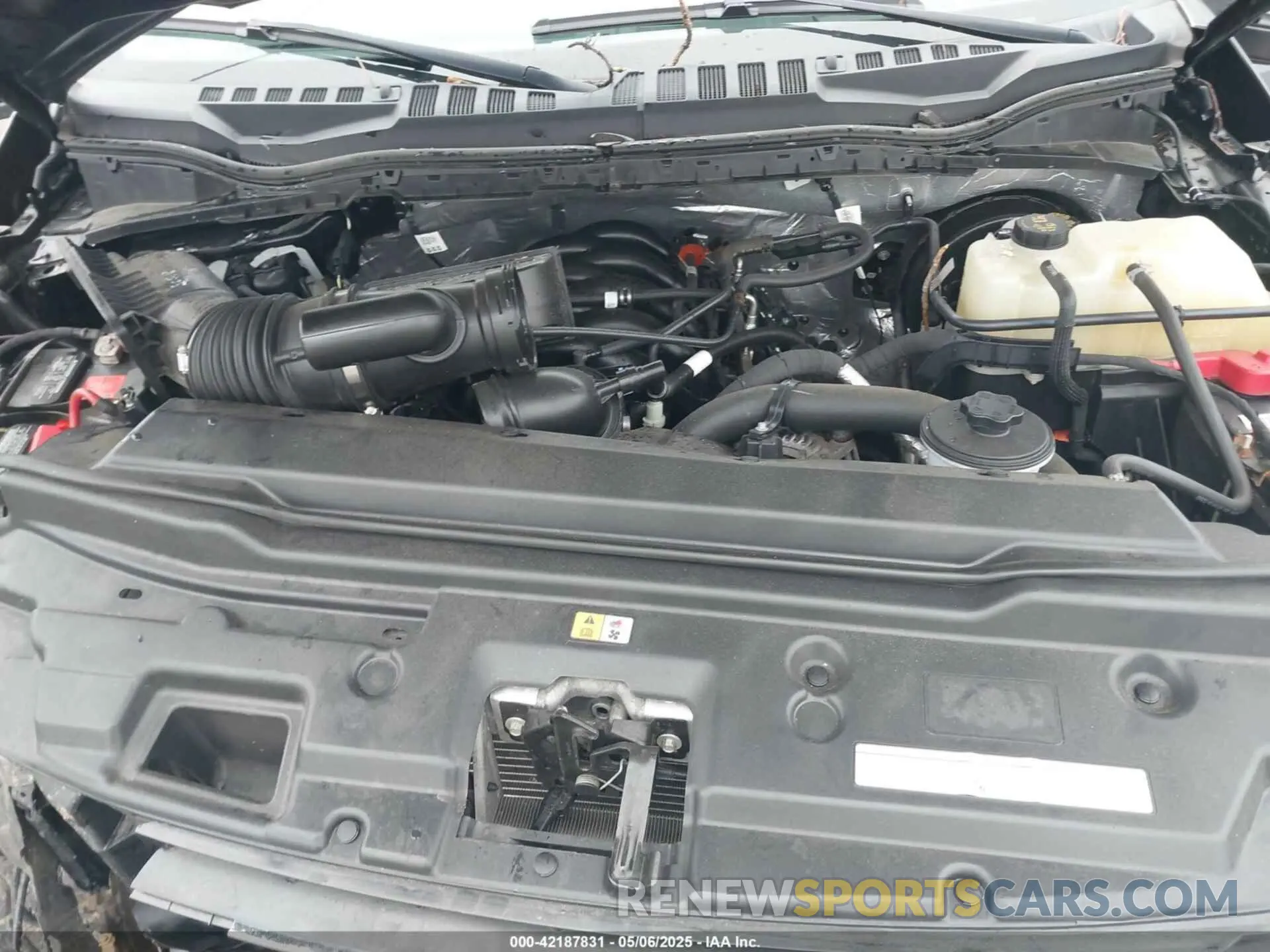 10 fotografías del automóvil dañado 1FT8X3BN7NEE11690 FORD F-350 2022