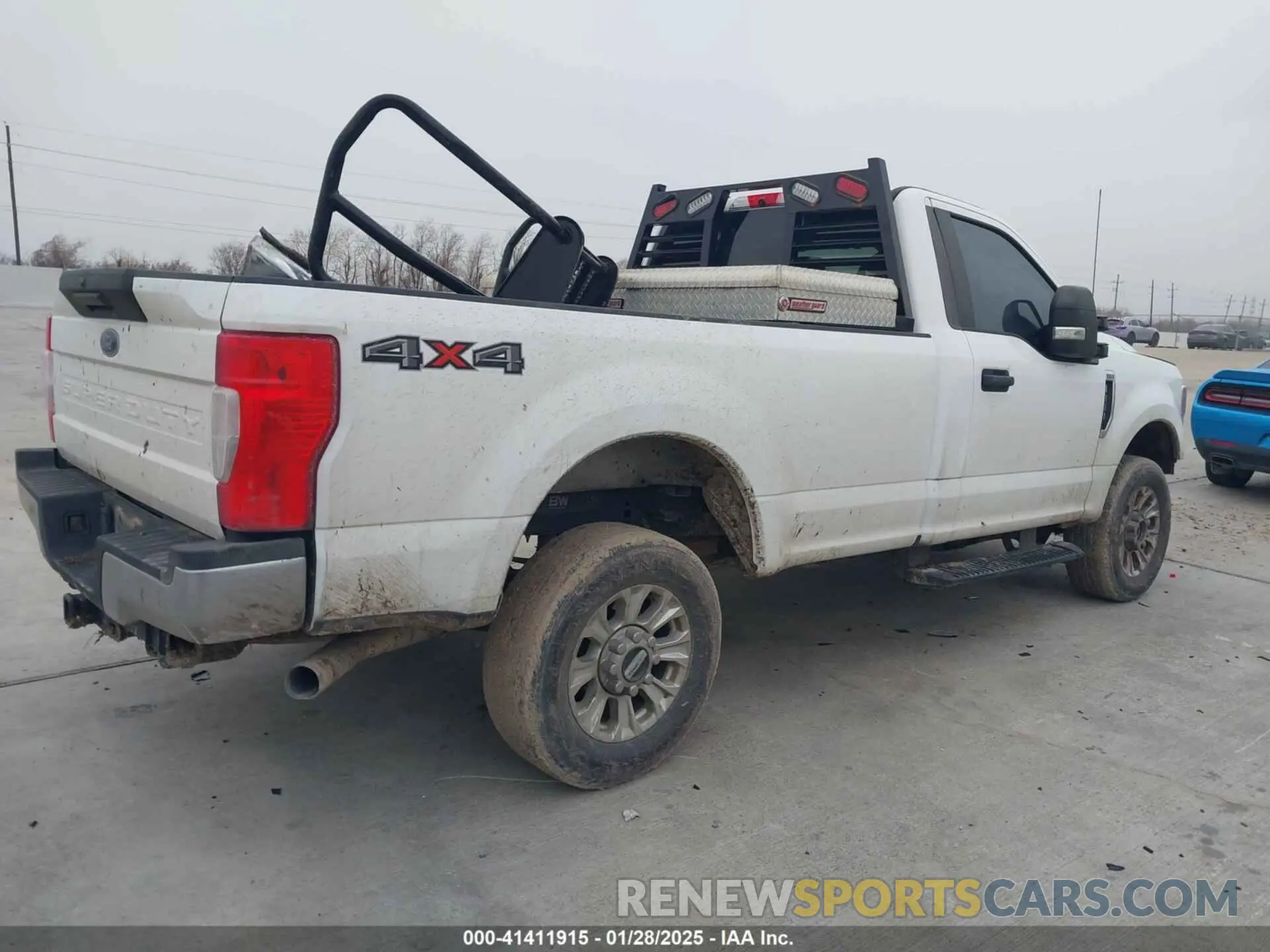 4 fotografías del automóvil dañado 1FTRF3B60NEG44133 FORD F-350 2022