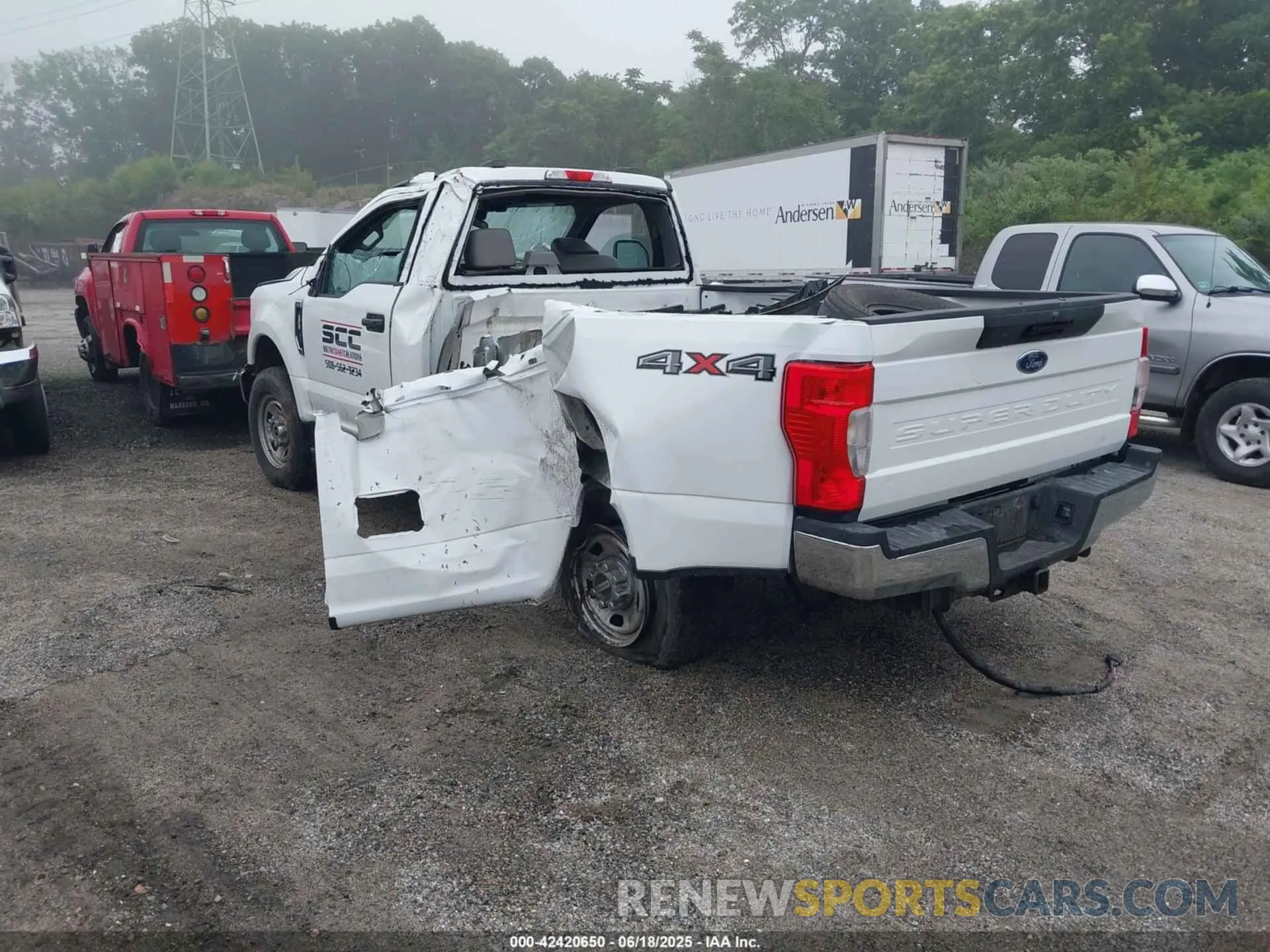 3 fotografías del automóvil dañado 1FTRF3B62NEC00753 FORD F-350 2022