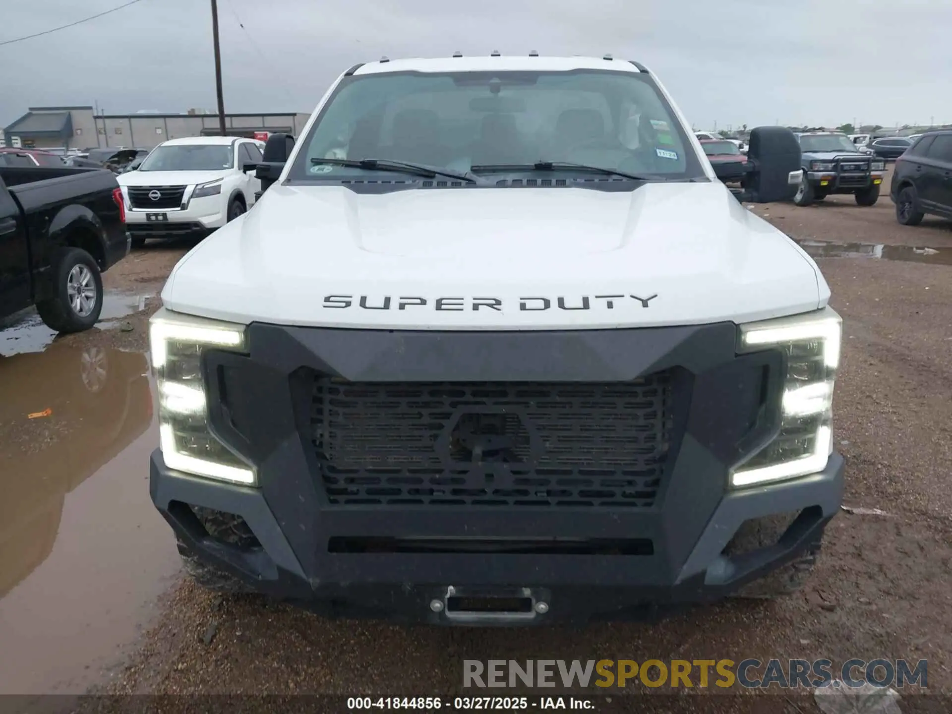 13 fotografías del automóvil dañado 1FTRF3CT8NEF23046 FORD F-350 2022