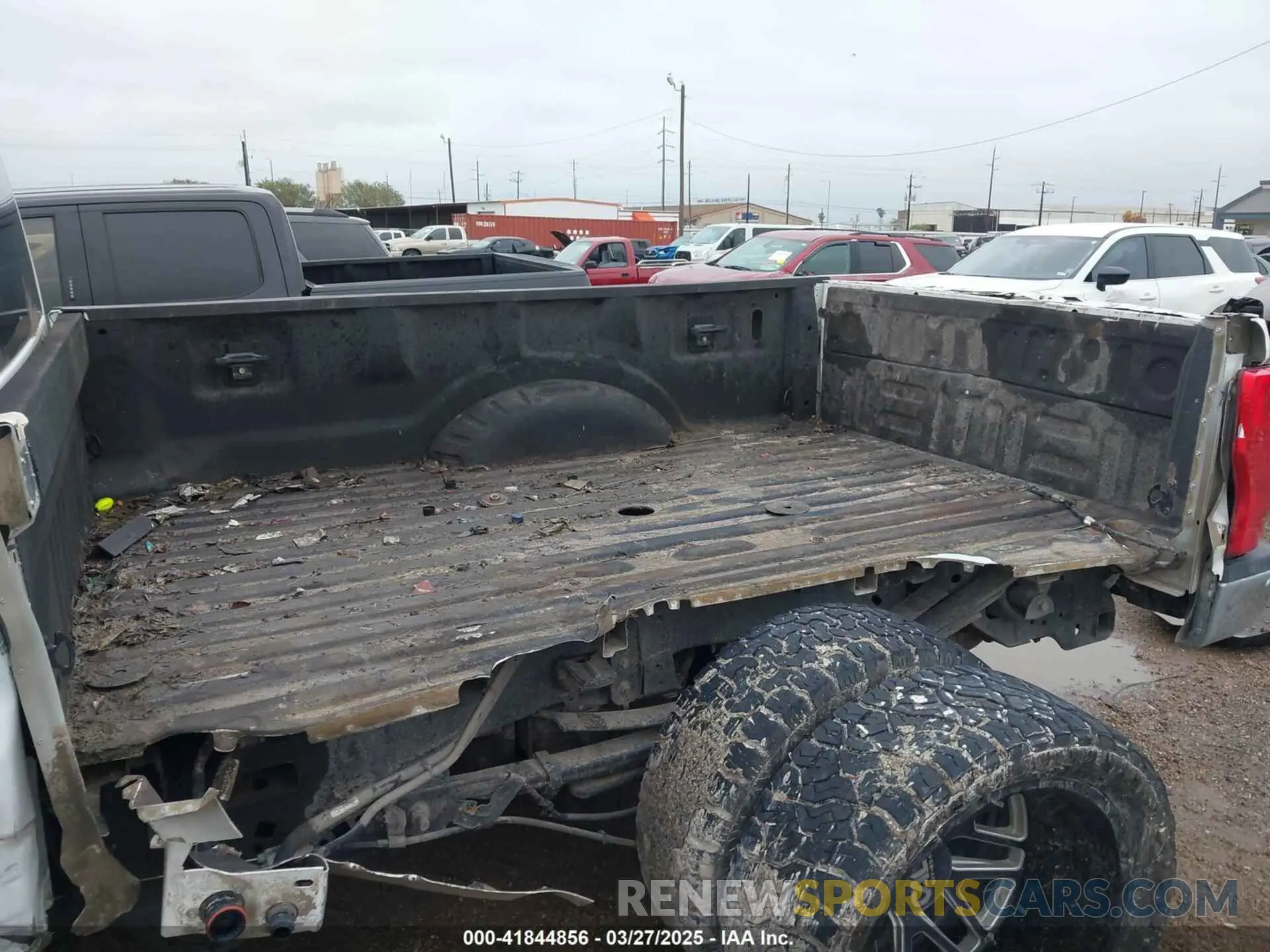 6 fotografías del automóvil dañado 1FTRF3CT8NEF23046 FORD F-350 2022