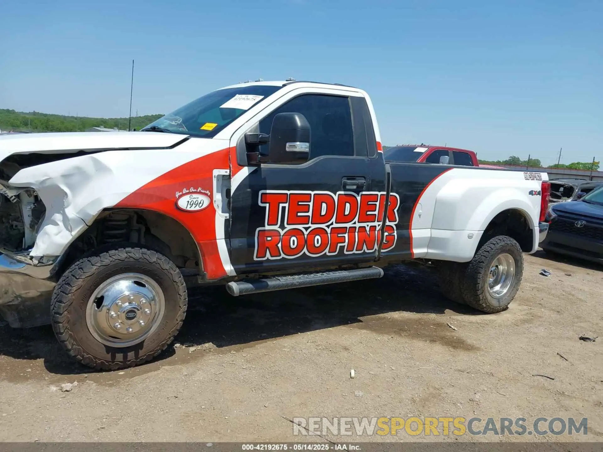 15 fotografías del automóvil dañado 1FTRF3DTXNED40326 FORD F-350 2022