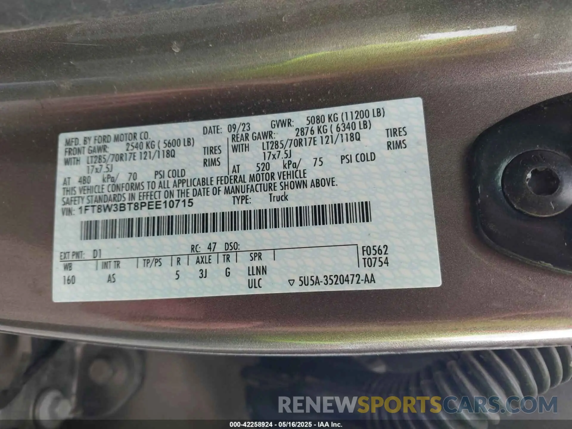 9 fotografías del automóvil dañado 1FT8W3BT8PEE10715 FORD F-350 2023