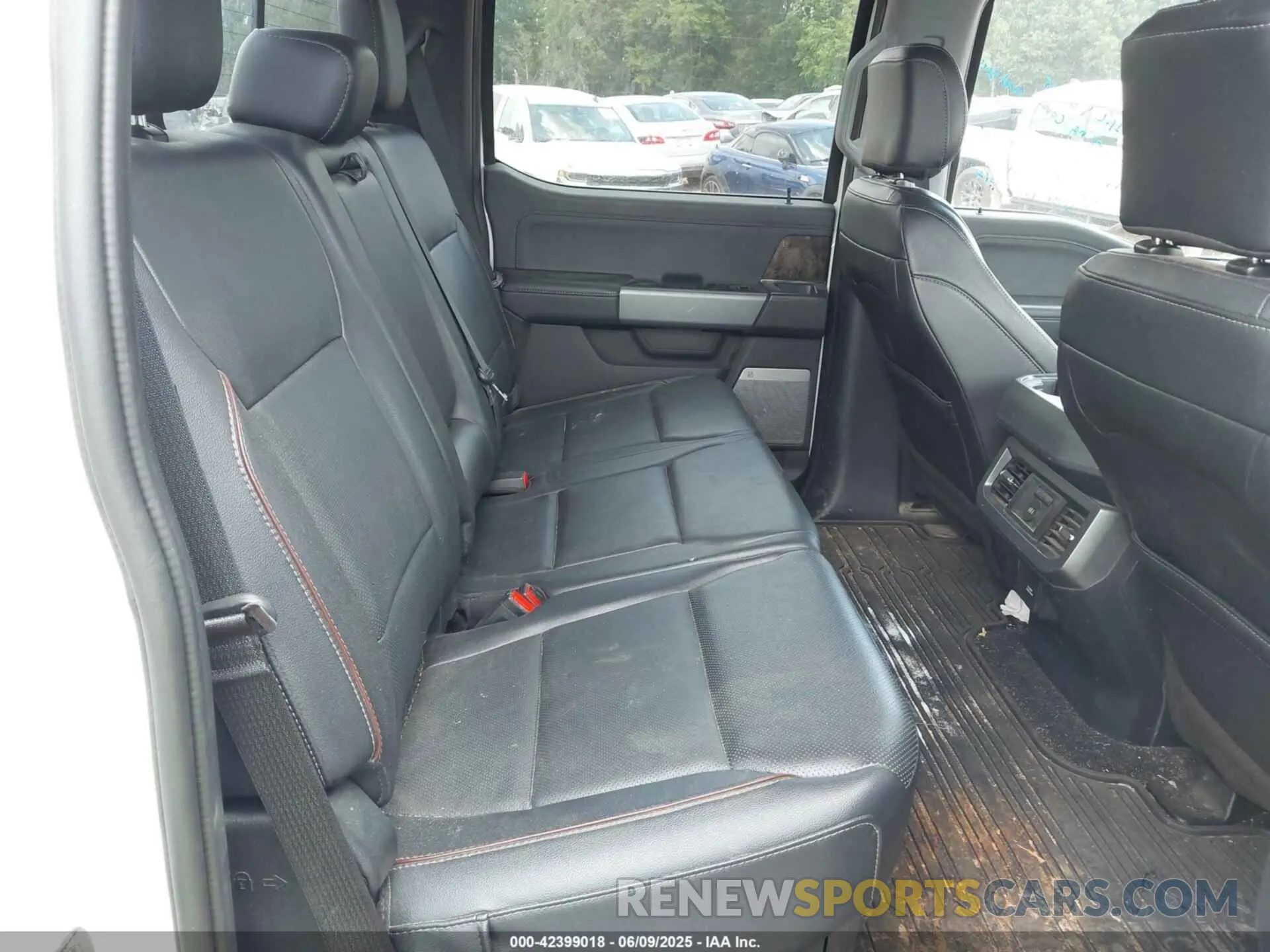 7 fotografías del automóvil dañado 1FT8W3DM5PEC22899 FORD F-350 2023