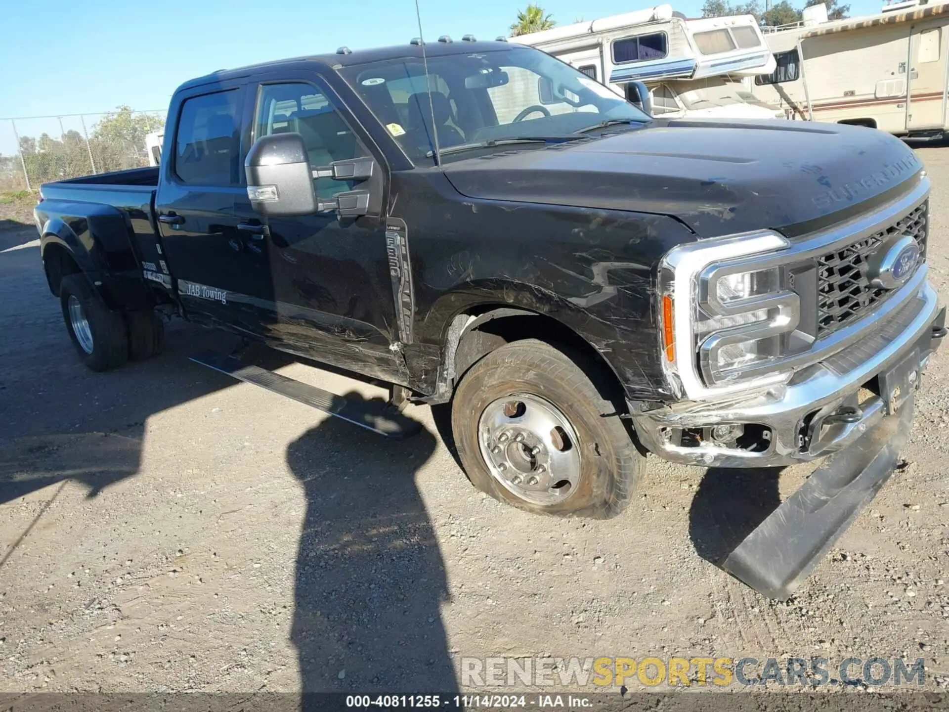 1 fotografías del automóvil dañado 1FT8W3DT1PED09996 FORD F-350 2023