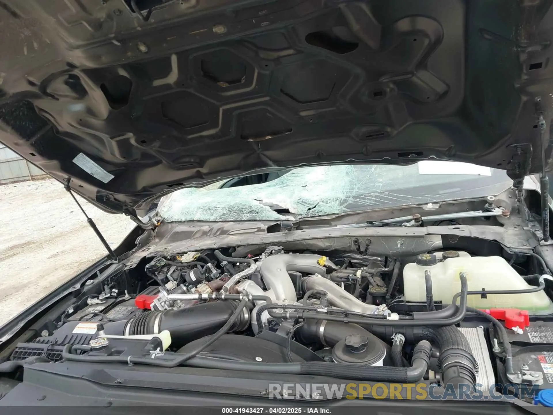 9 fotografías del automóvil dañado 1FT8W3DT5PEC16544 FORD F-350 2023