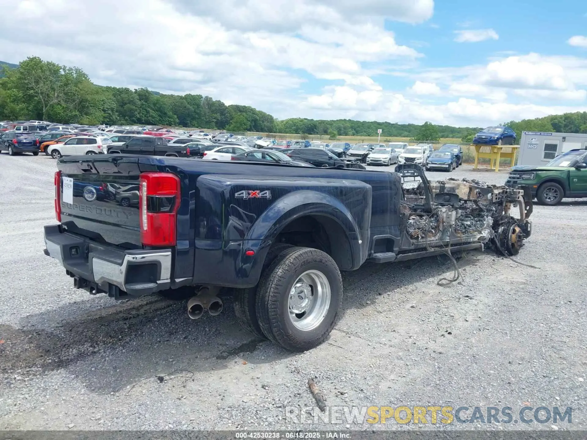 3 fotografías del automóvil dañado 1FT8W3DT9PEC97614 FORD F-350 2023
