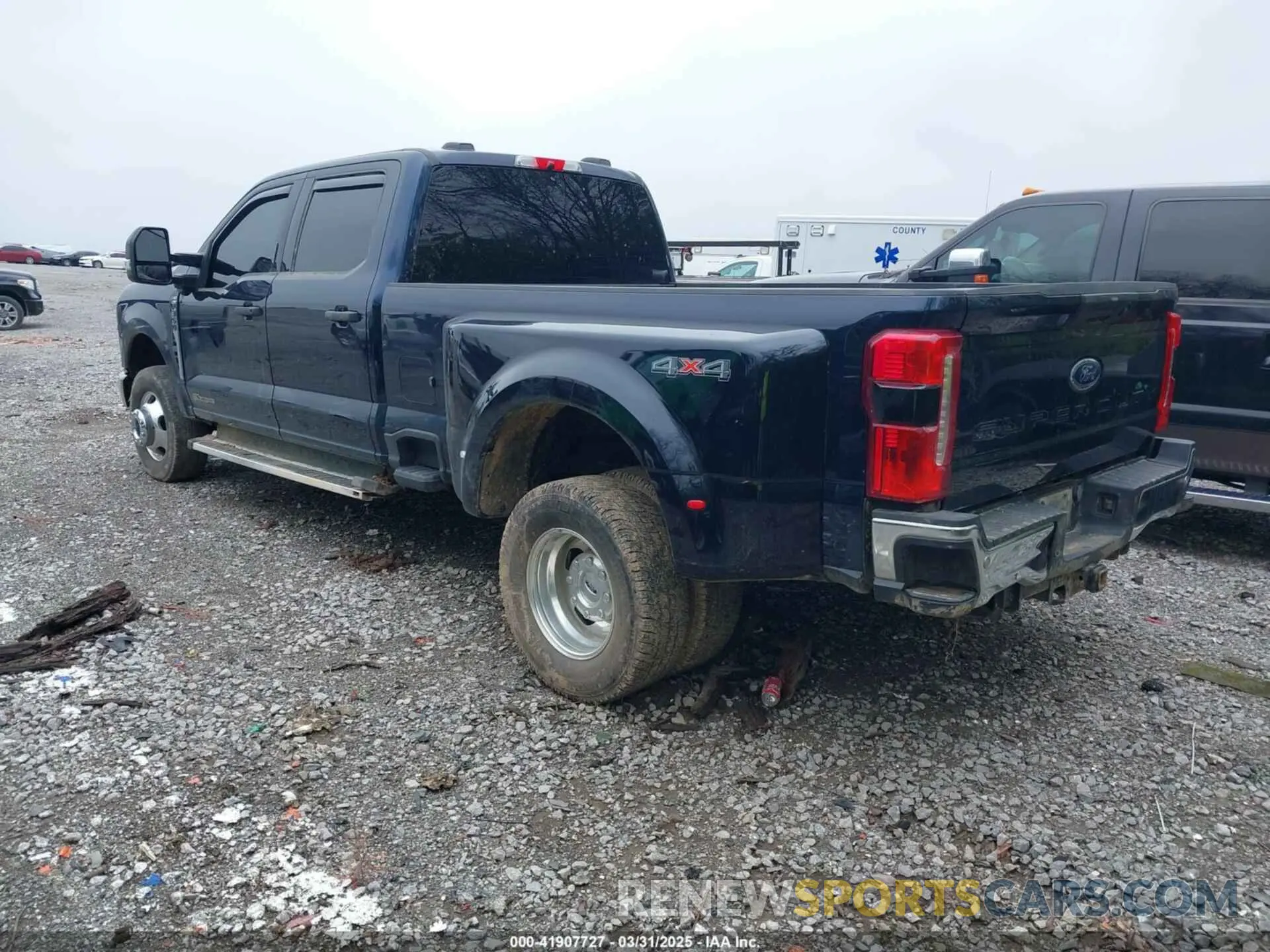 3 fotografías del automóvil dañado 1FT8W3DT9PED87149 FORD F-350 2023