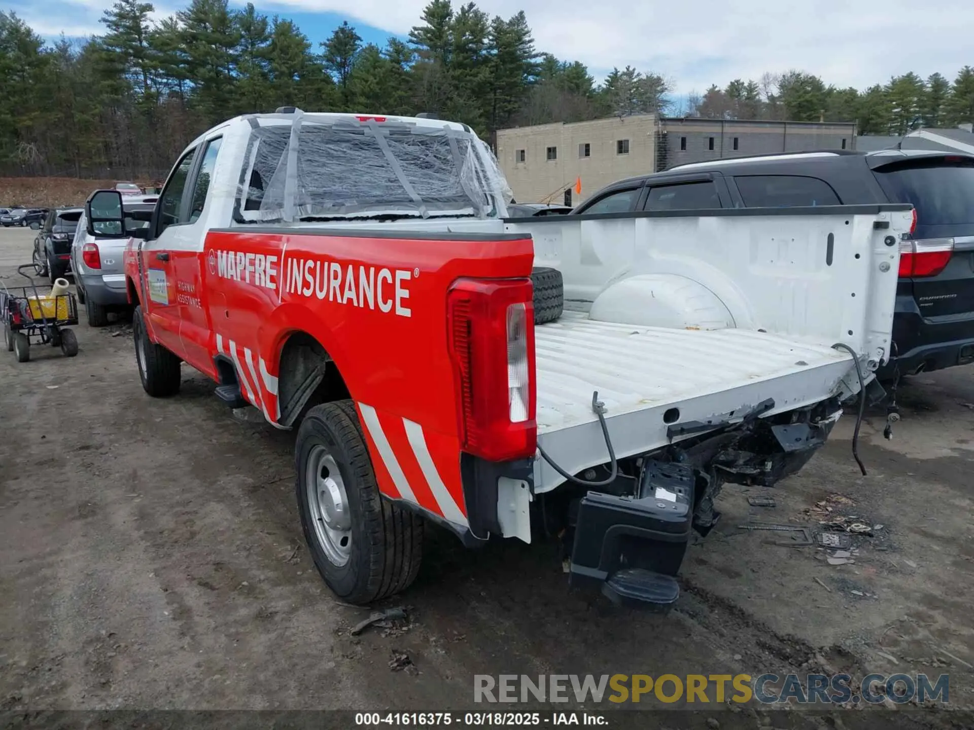 14 fotografías del automóvil dañado 1FT8X3BA0PED52594 FORD F-350 2023