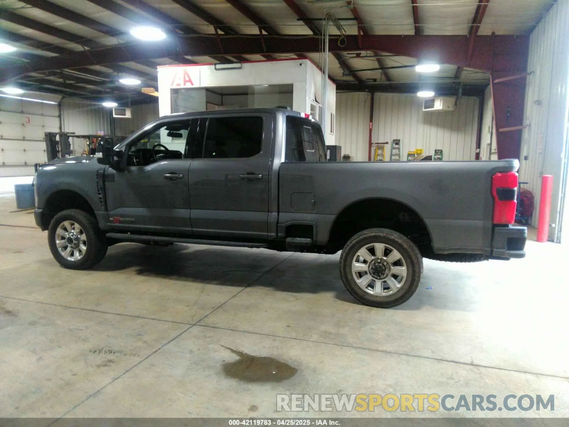 14 fotografías del automóvil dañado 1FT8W3BM8REC81984 FORD F-350 2024