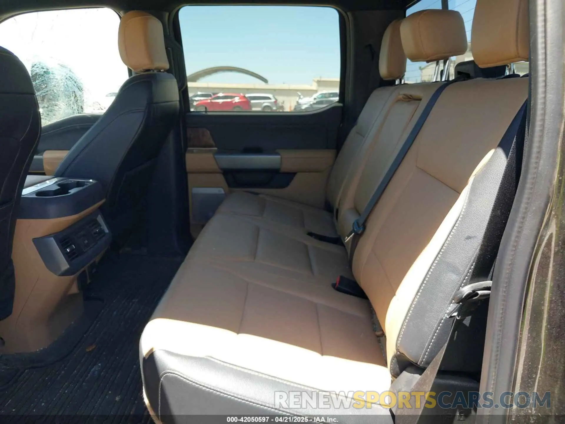 7 fotografías del automóvil dañado 1FT8W3BN5REC82261 FORD F-350 2024