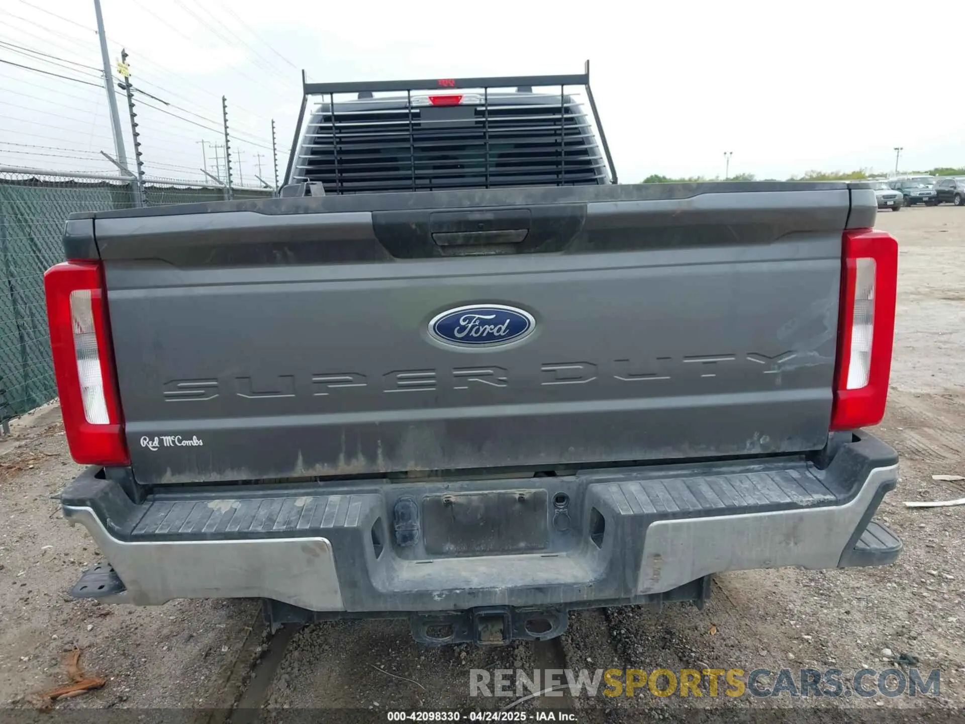 16 fotografías del automóvil dañado 1FT8W3BN7REE24335 FORD F-350 2024