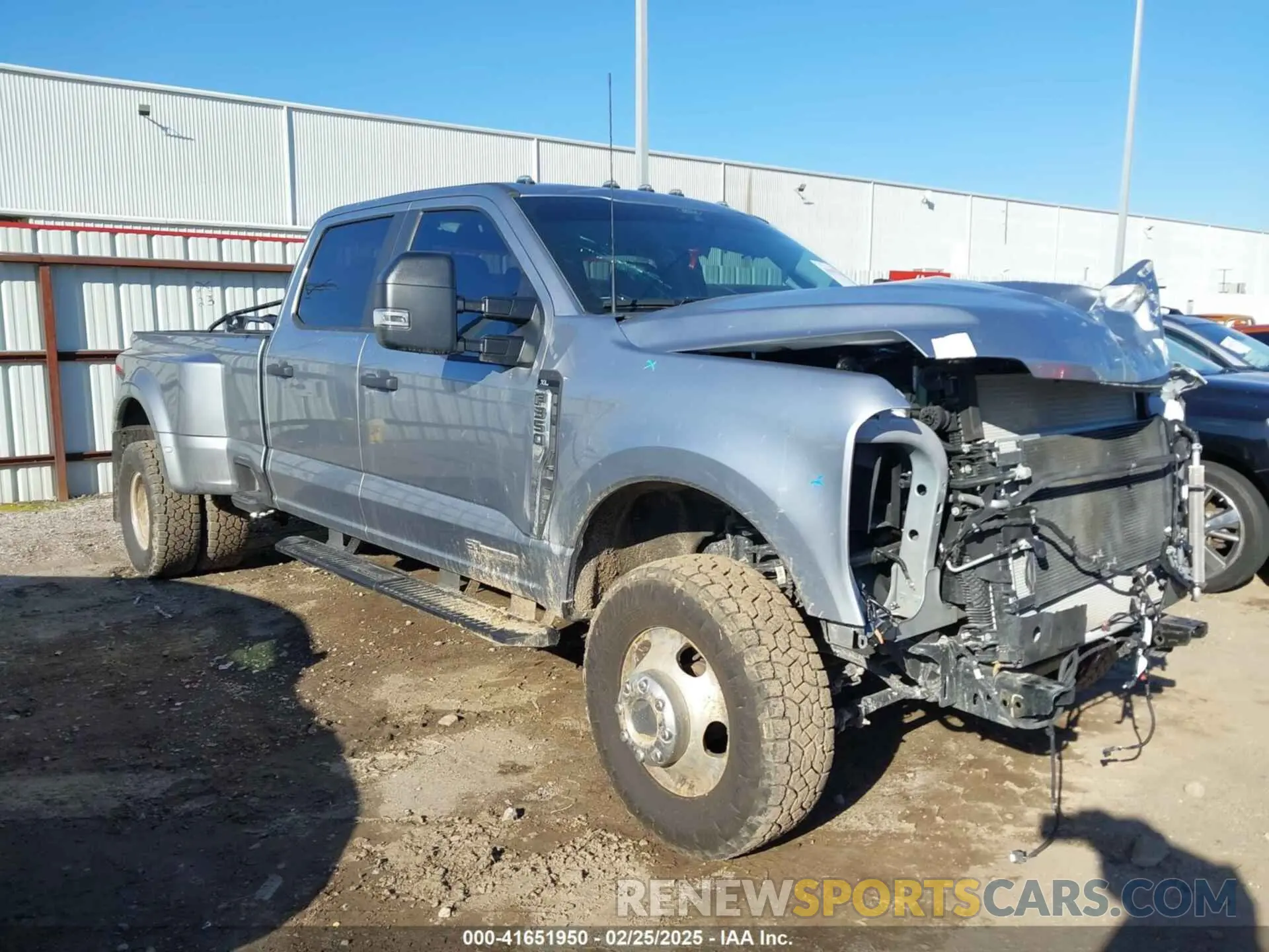 1 fotografías del automóvil dañado 1FT8W3DT2REE90383 FORD F-350 2024