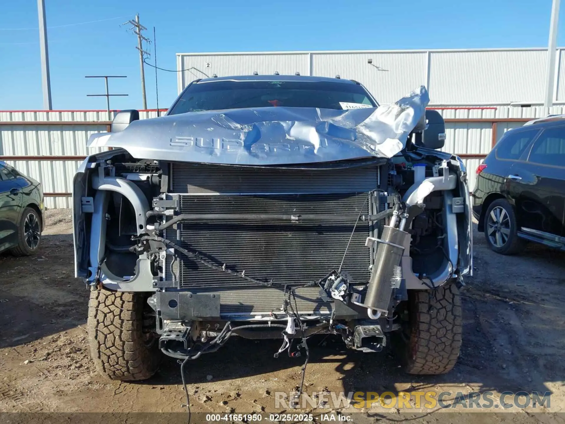 13 fotografías del automóvil dañado 1FT8W3DT2REE90383 FORD F-350 2024
