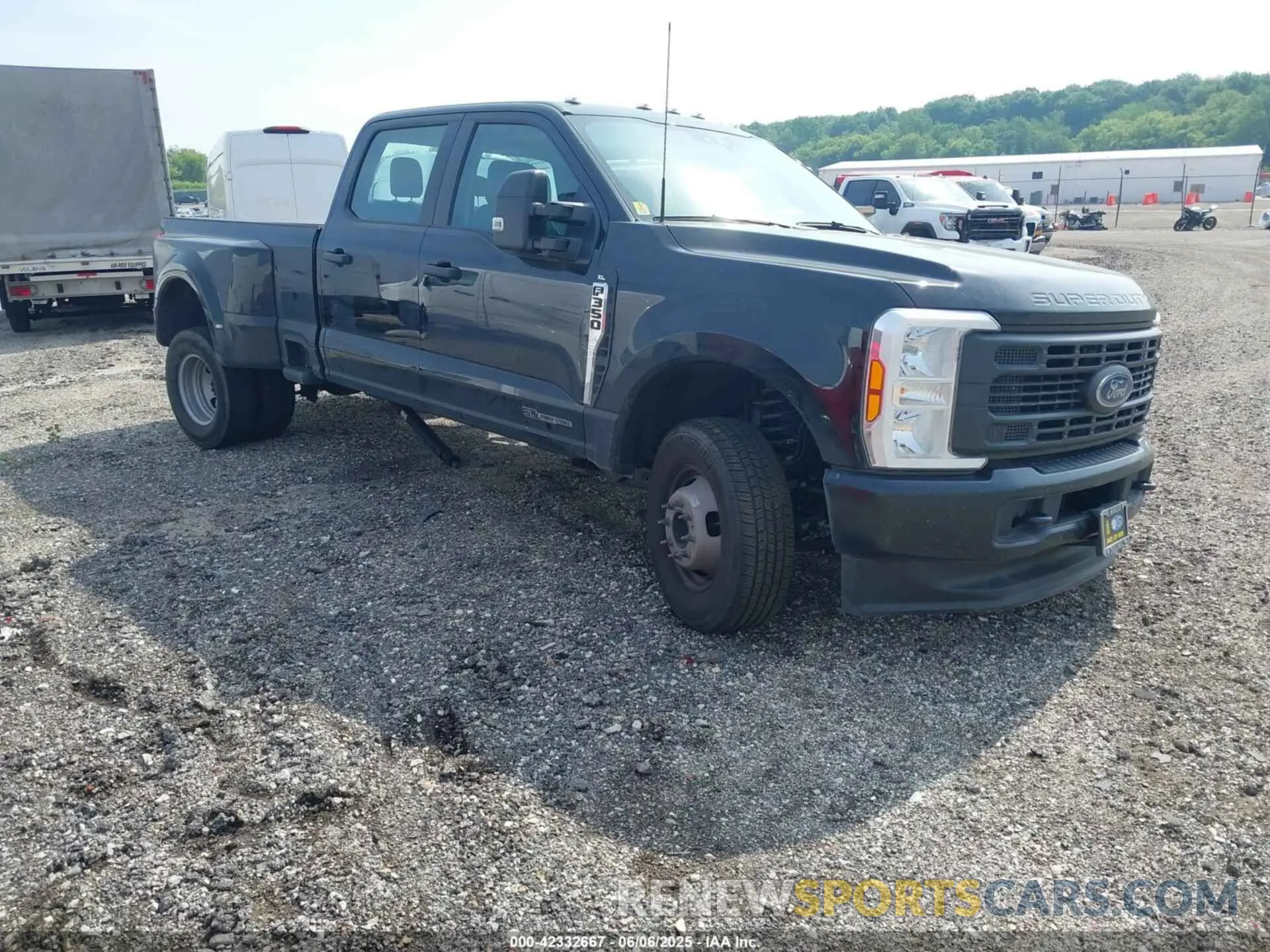 1 fotografías del automóvil dañado 1FT8W3DT8REF89533 FORD F-350 2024
