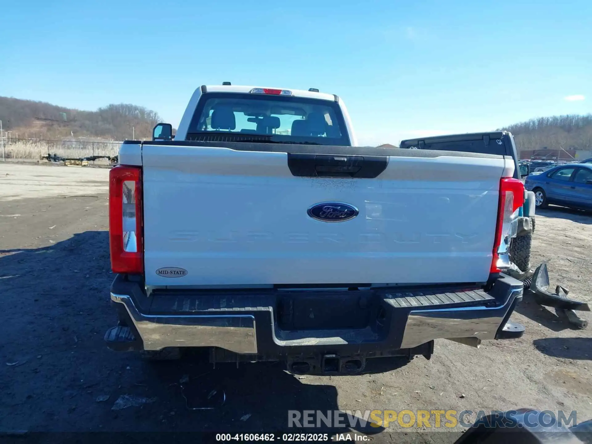 15 fotografías del automóvil dañado 1FT8X3BA4REE01976 FORD F-350 2024
