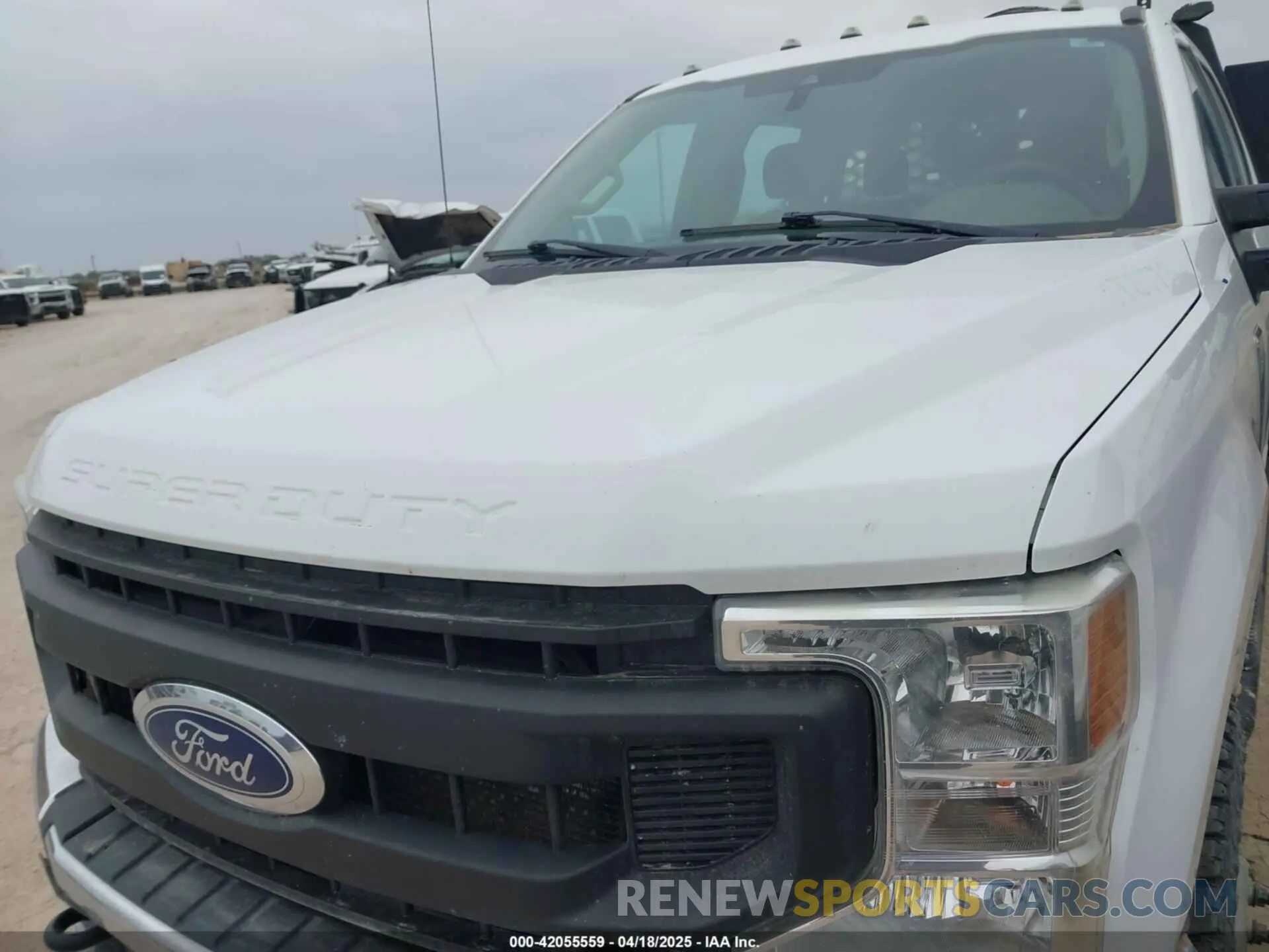 11 fotografías del automóvil dañado 1FD8W3HT5LED17535 FORD F-350 CHASSIS 2020