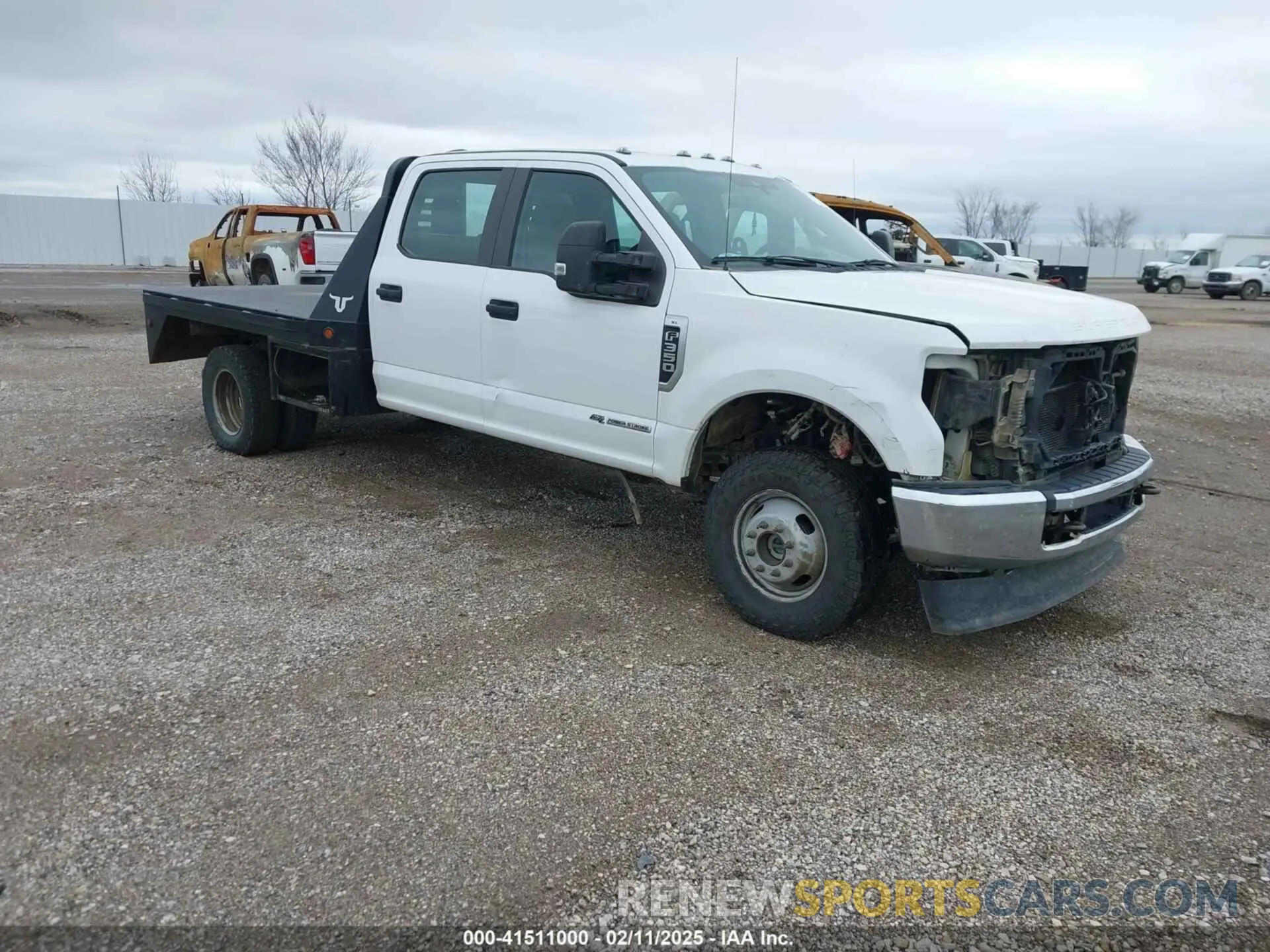 1 fotografías del automóvil dañado 1FD8W3HT8LEE51052 FORD F-350 CHASSIS 2020