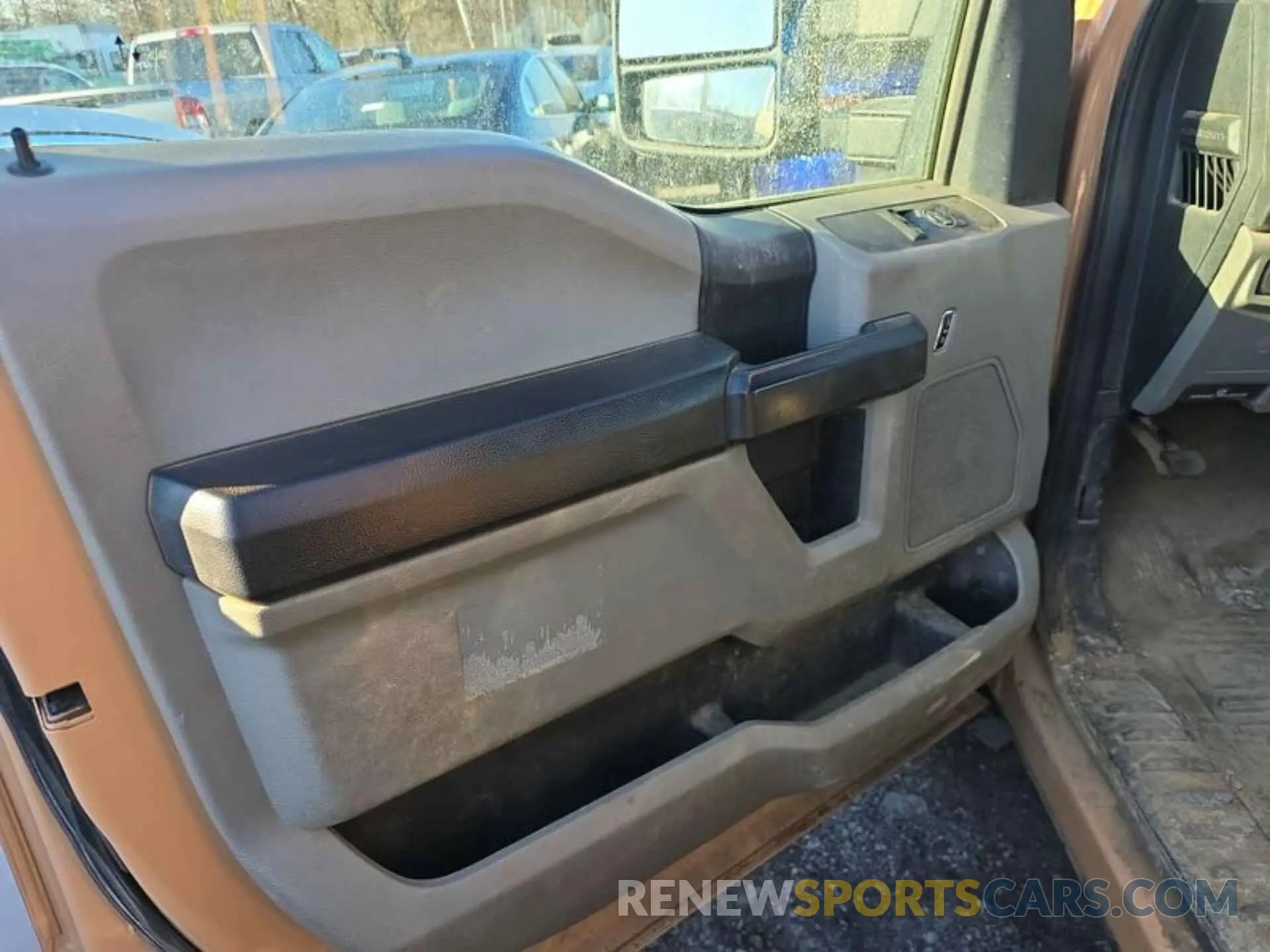 14 fotografías del automóvil dañado 1FDRF3E62LED62239 FORD F-350 CHASSIS 2020