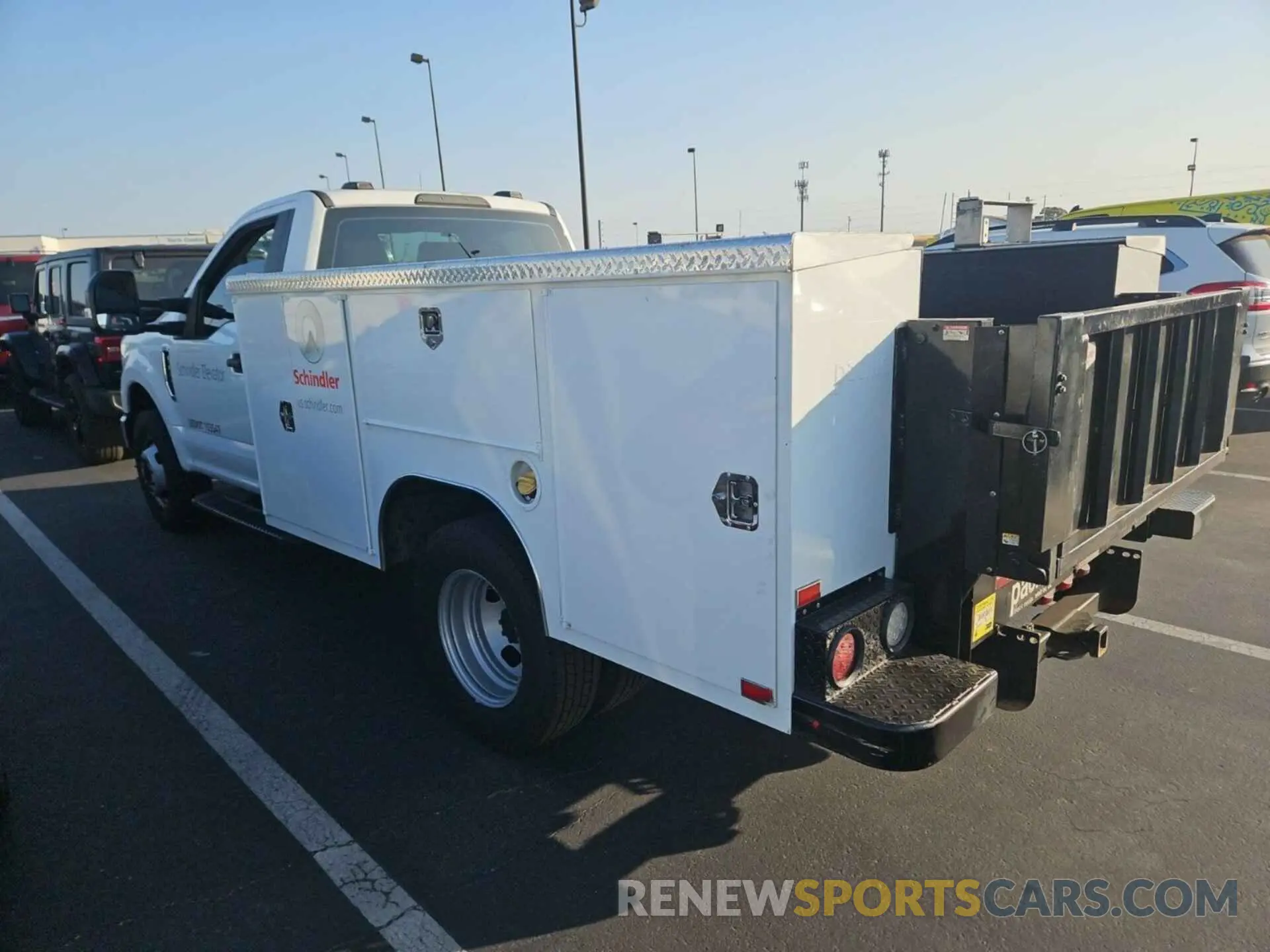 15 fotografías del automóvil dañado 1FDRF3G69LED08823 FORD F-350 CHASSIS 2020