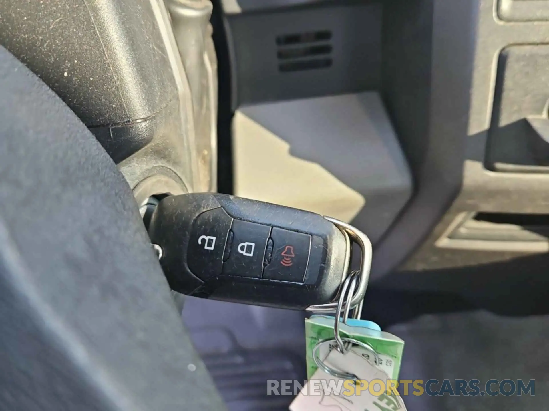 29 fotografías del automóvil dañado 1FDRF3G69LED08823 FORD F-350 CHASSIS 2020