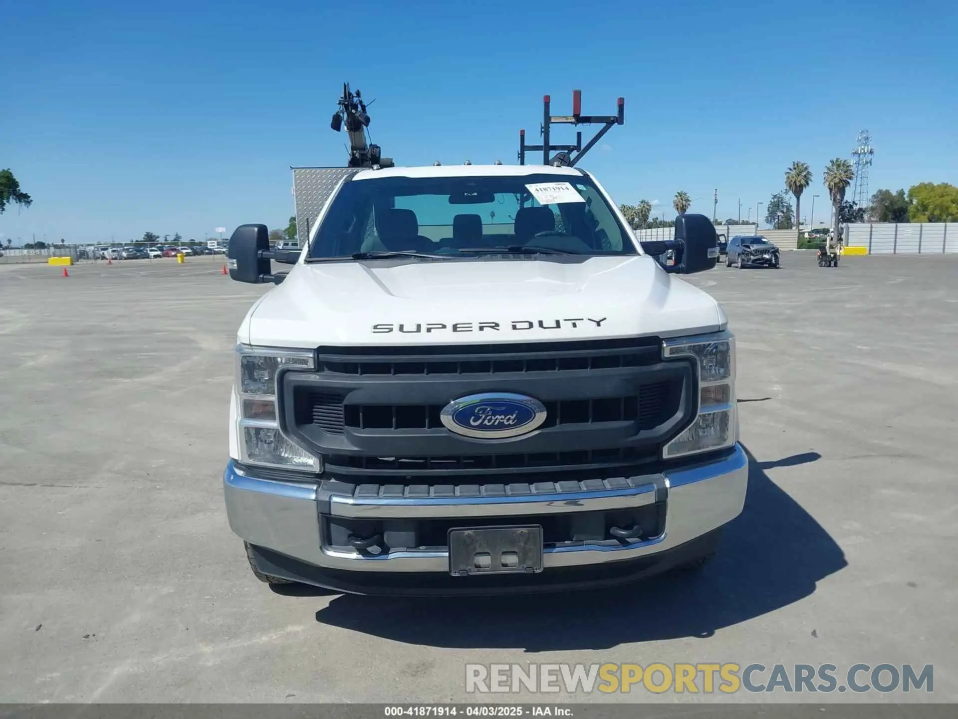 12 fotografías del automóvil dañado 1FDRF3G6XLEE33894 FORD F-350 CHASSIS 2020