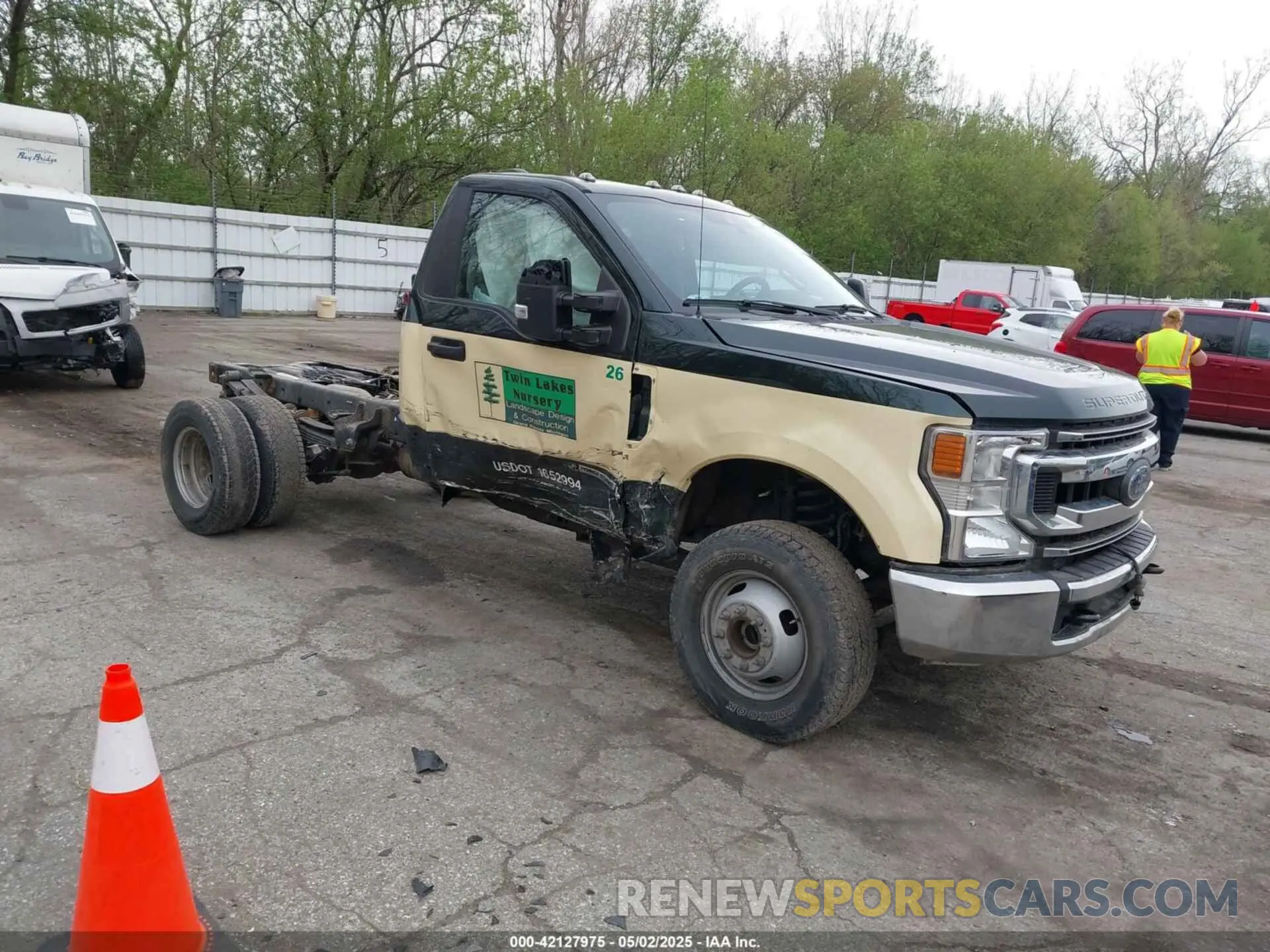 1 fotografías del automóvil dañado 1FDRF3HT3LED22690 FORD F-350 CHASSIS 2020