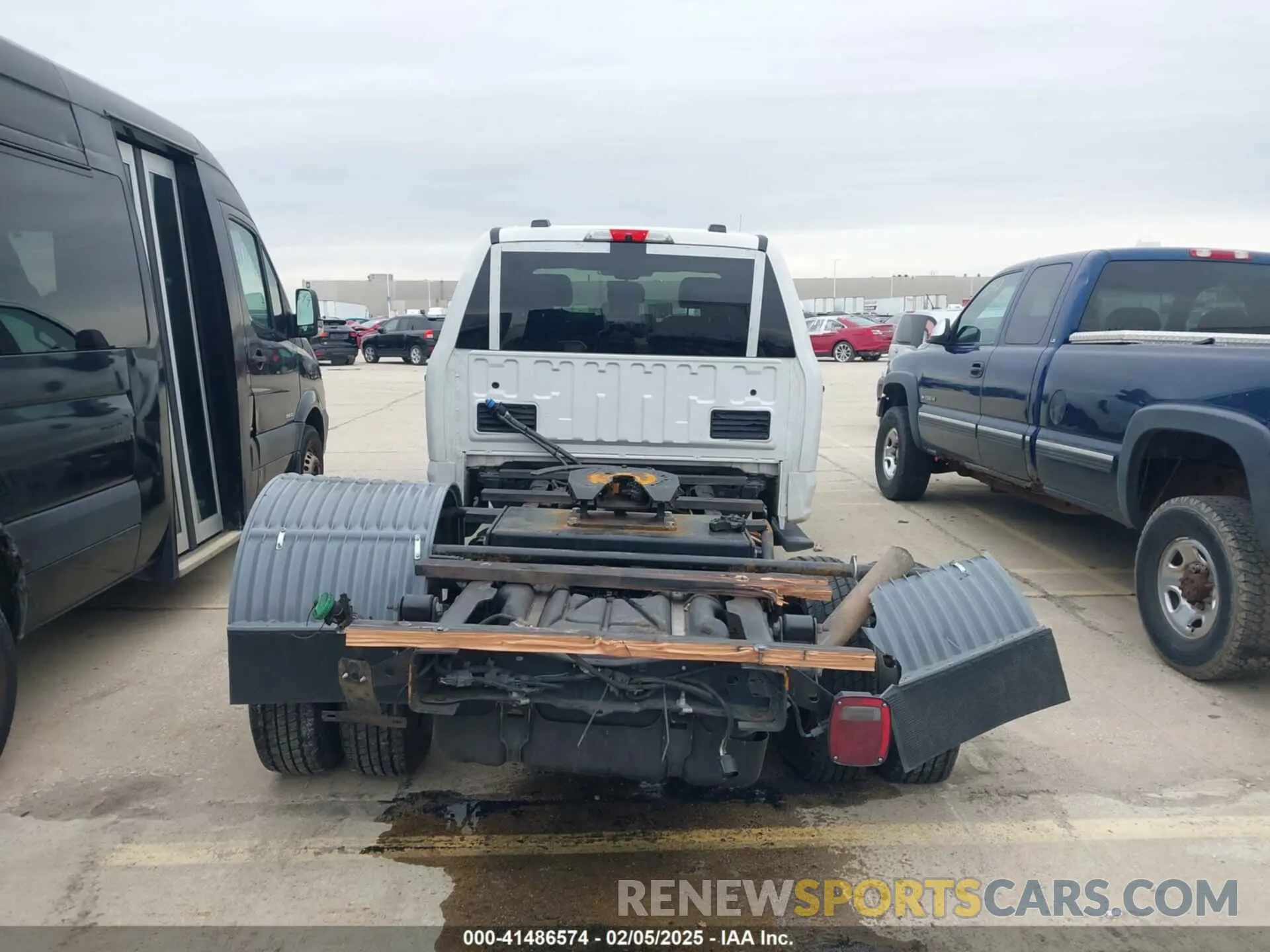 17 fotografías del automóvil dañado 1FD8W3HT8MEC45330 FORD F-350 CHASSIS 2021
