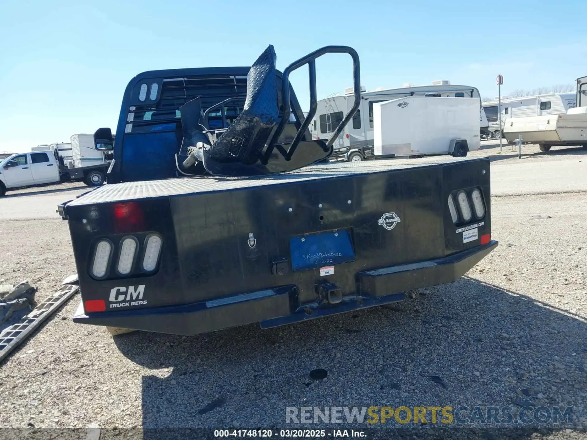 16 fotografías del automóvil dañado 1FD8W3HT4NED83786 FORD F-350 CHASSIS 2022