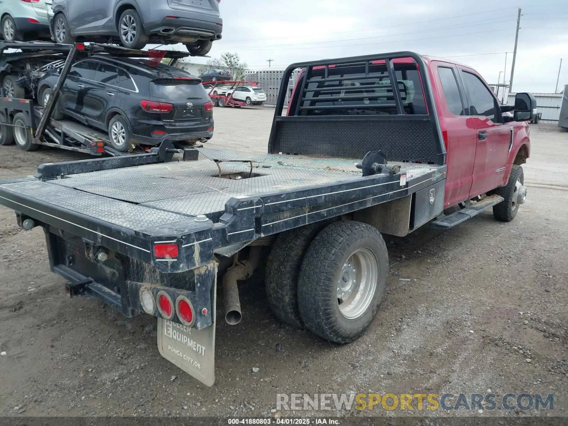 4 fotografías del automóvil dañado 1FD8X3HT4NEF46451 FORD F-350 CHASSIS 2022
