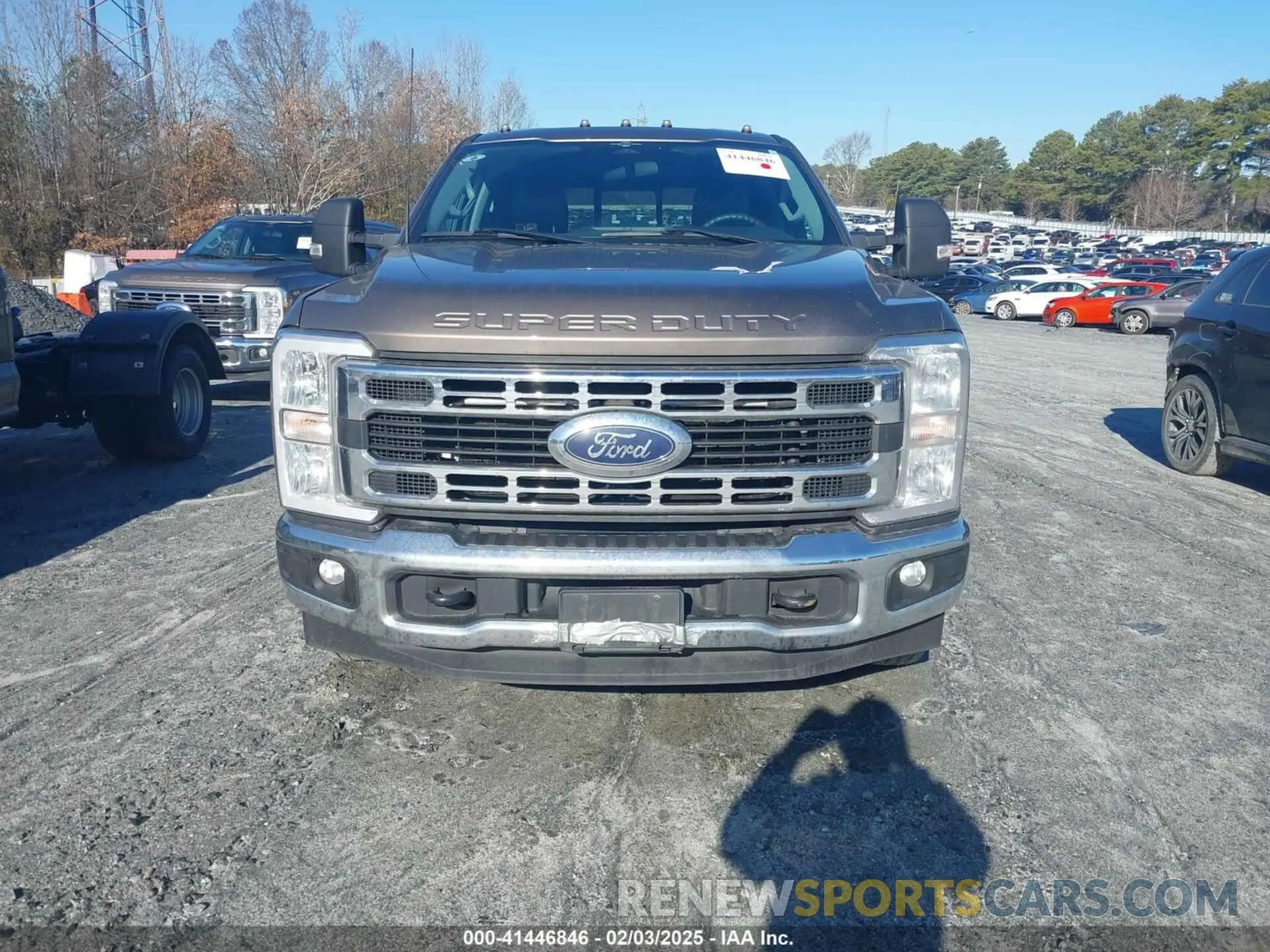 12 fotografías del automóvil dañado 1FD8W3GT2PEC55194 FORD F-350 CHASSIS 2023