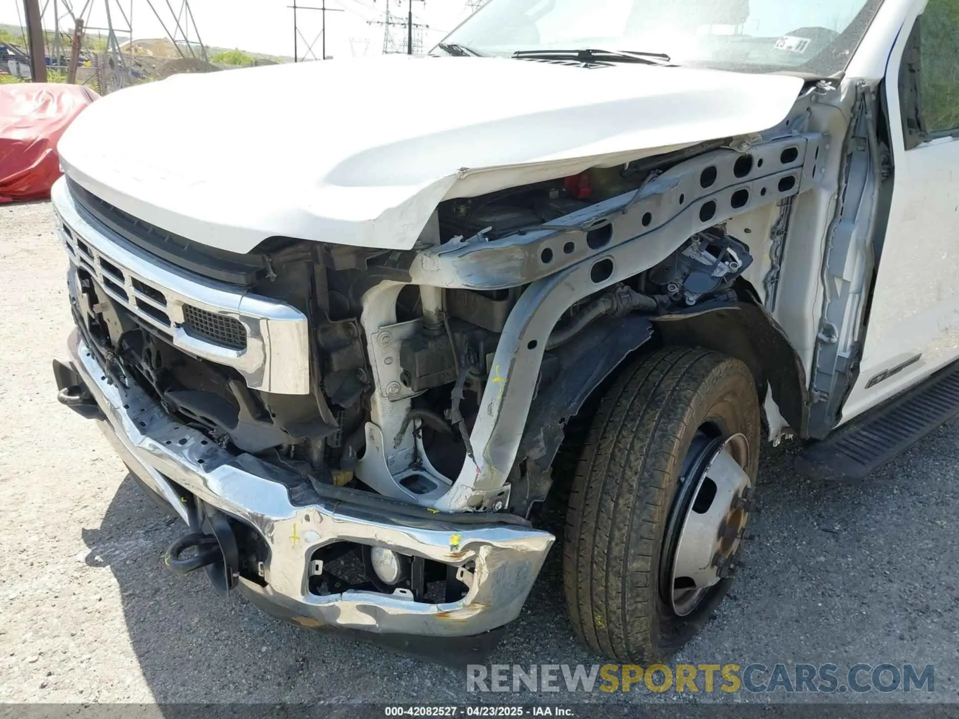 11 fotografías del automóvil dañado 1FDRF3GT3PEC64023 FORD F-350 CHASSIS 2023