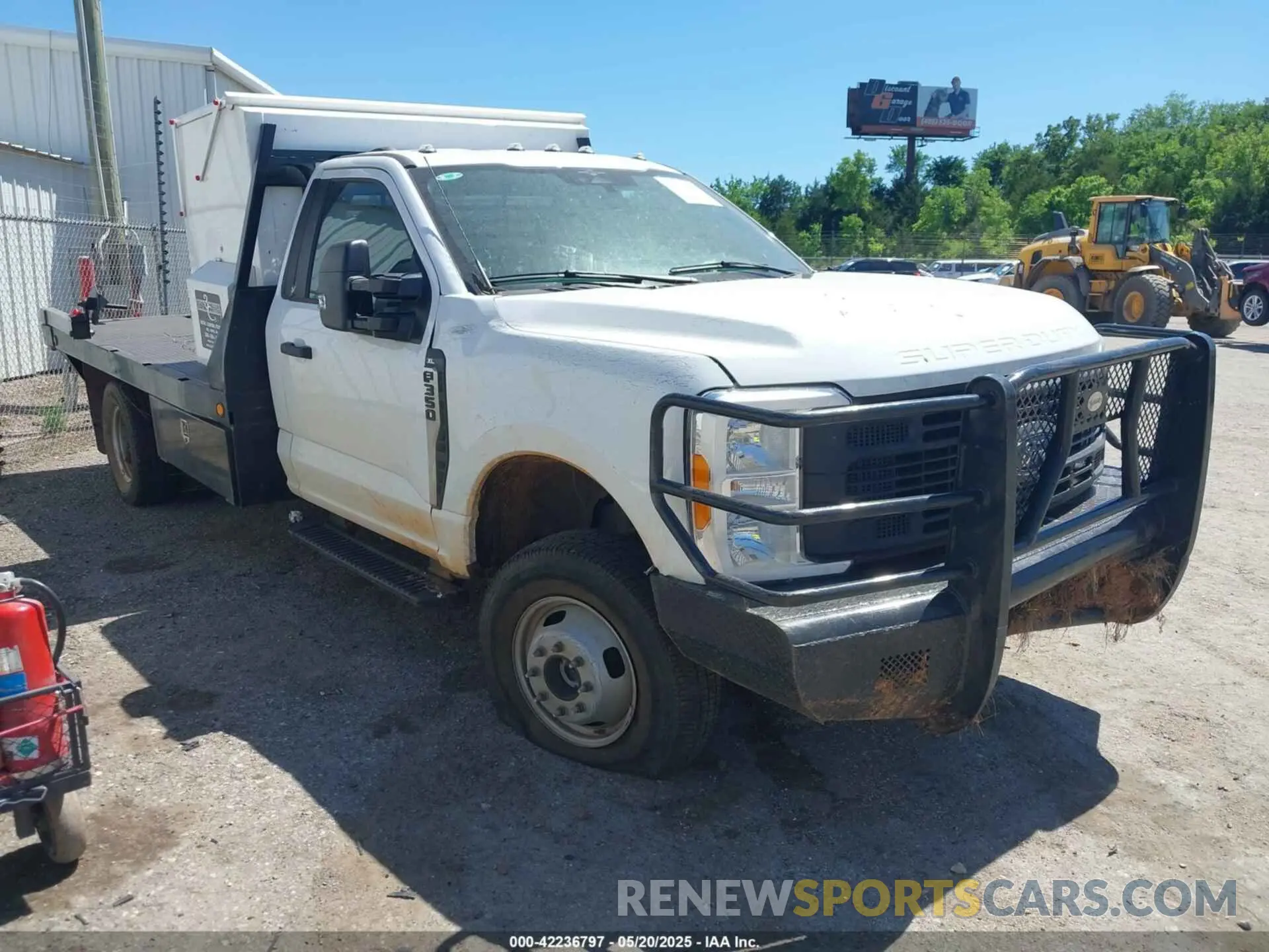 1 fotografías del automóvil dañado 1FDRF3HN2PDA11989 FORD F-350 CHASSIS 2023