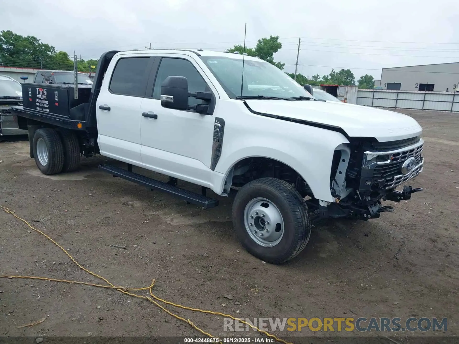 1 fotografías del automóvil dañado 1FD8W3HN5REF99413 FORD F-350 CHASSIS 2024