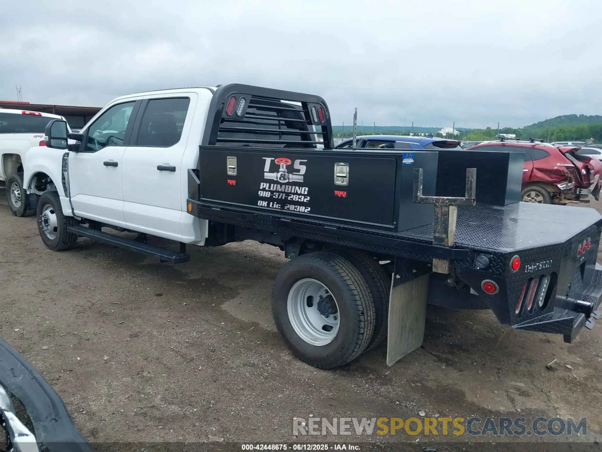 16 fotografías del automóvil dañado 1FD8W3HN5REF99413 FORD F-350 CHASSIS 2024