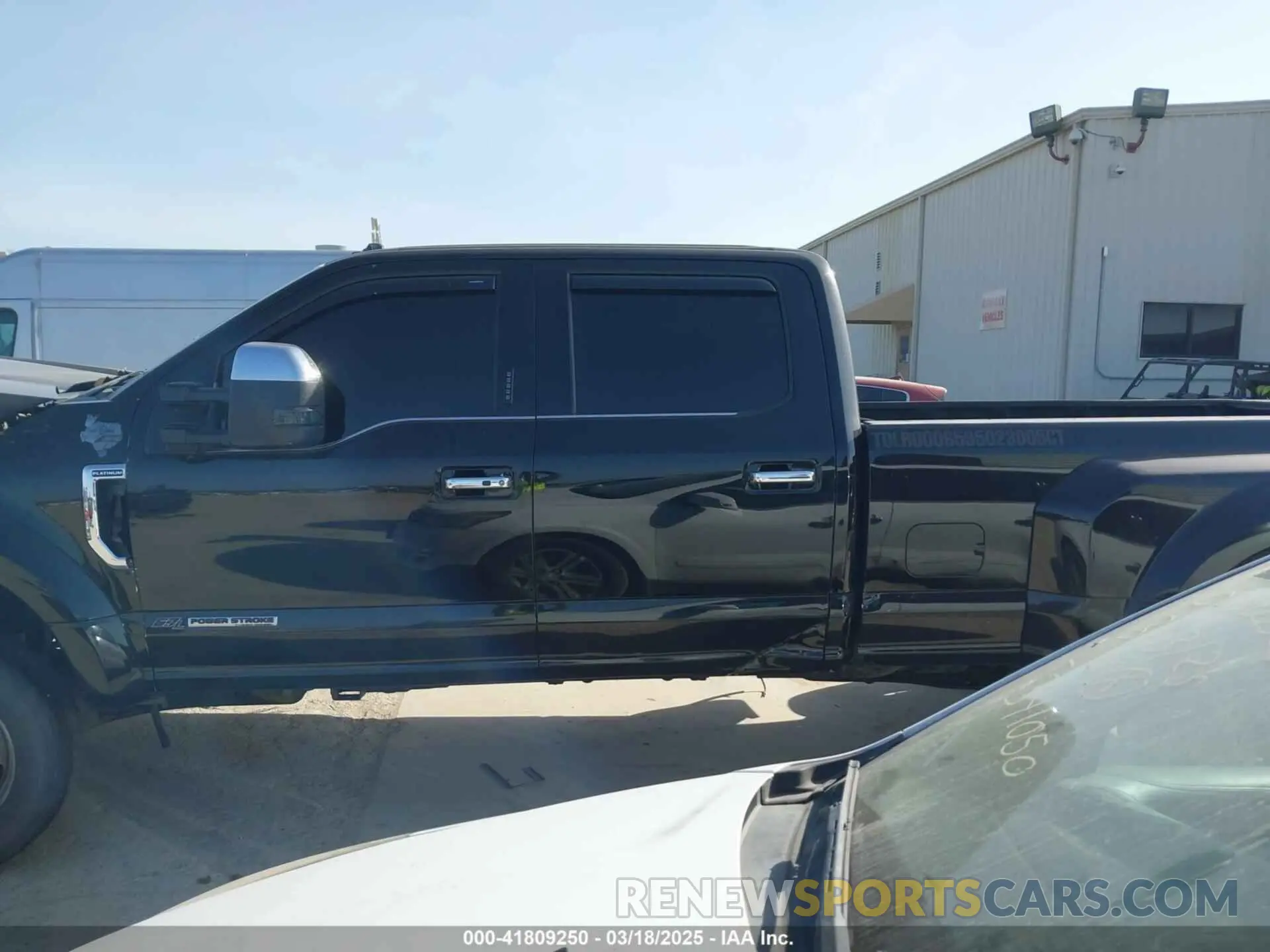 14 fotografías del automóvil dañado 1FT8W4DT7KEF01423 FORD F-450 2019