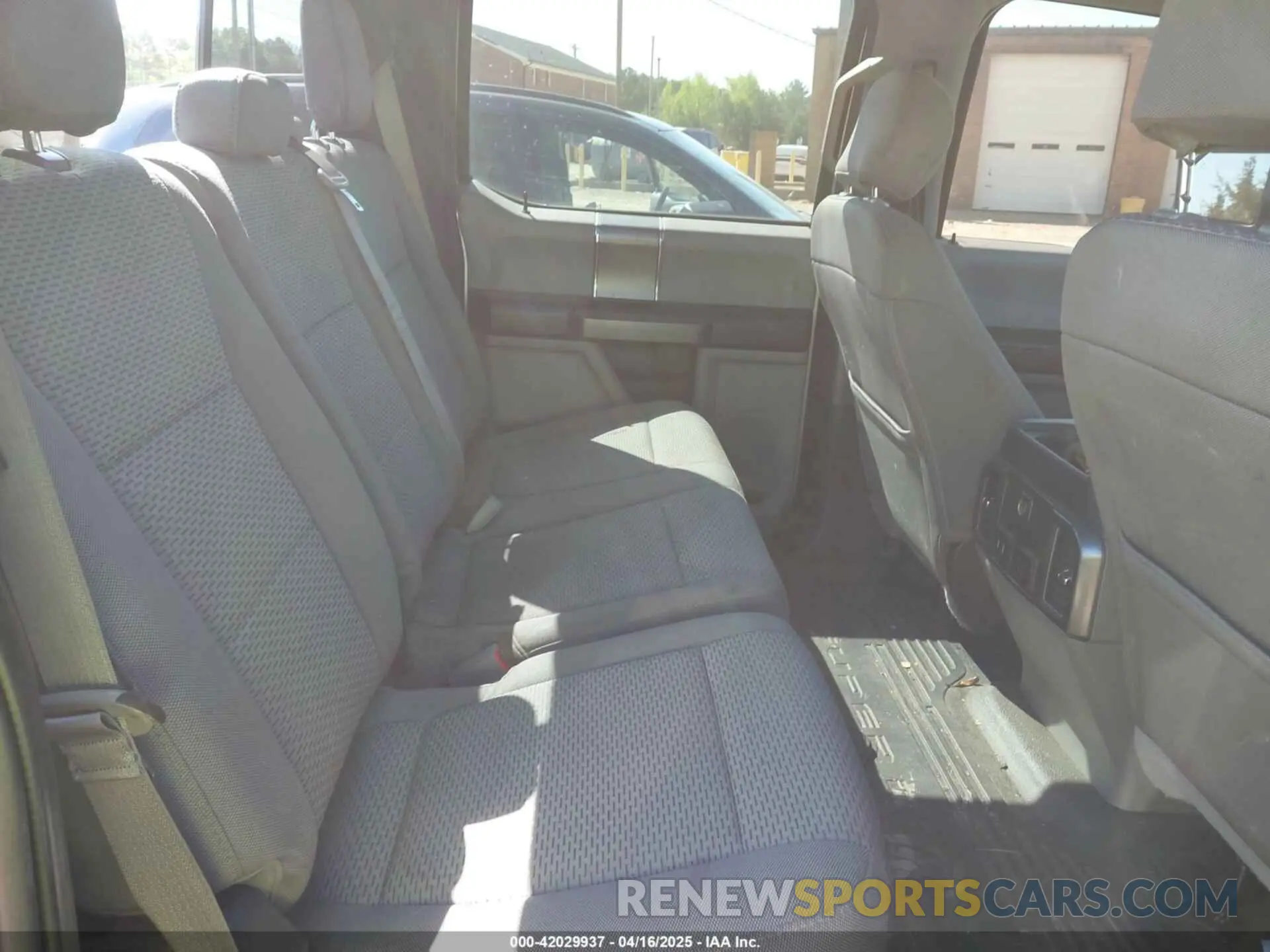 8 fotografías del automóvil dañado 1FT8W4DTXKED98675 FORD F-450 2019