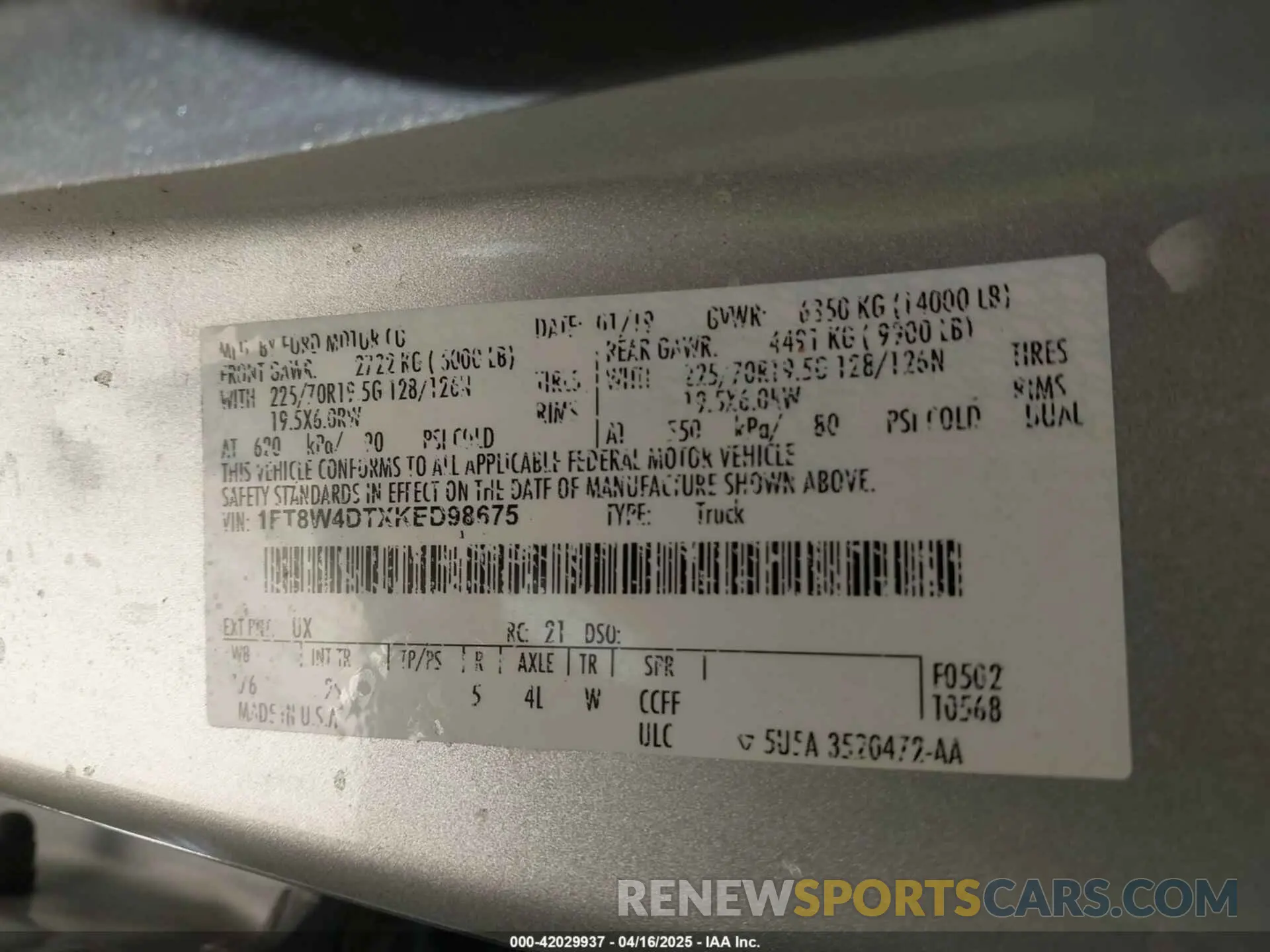 9 fotografías del automóvil dañado 1FT8W4DTXKED98675 FORD F-450 2019