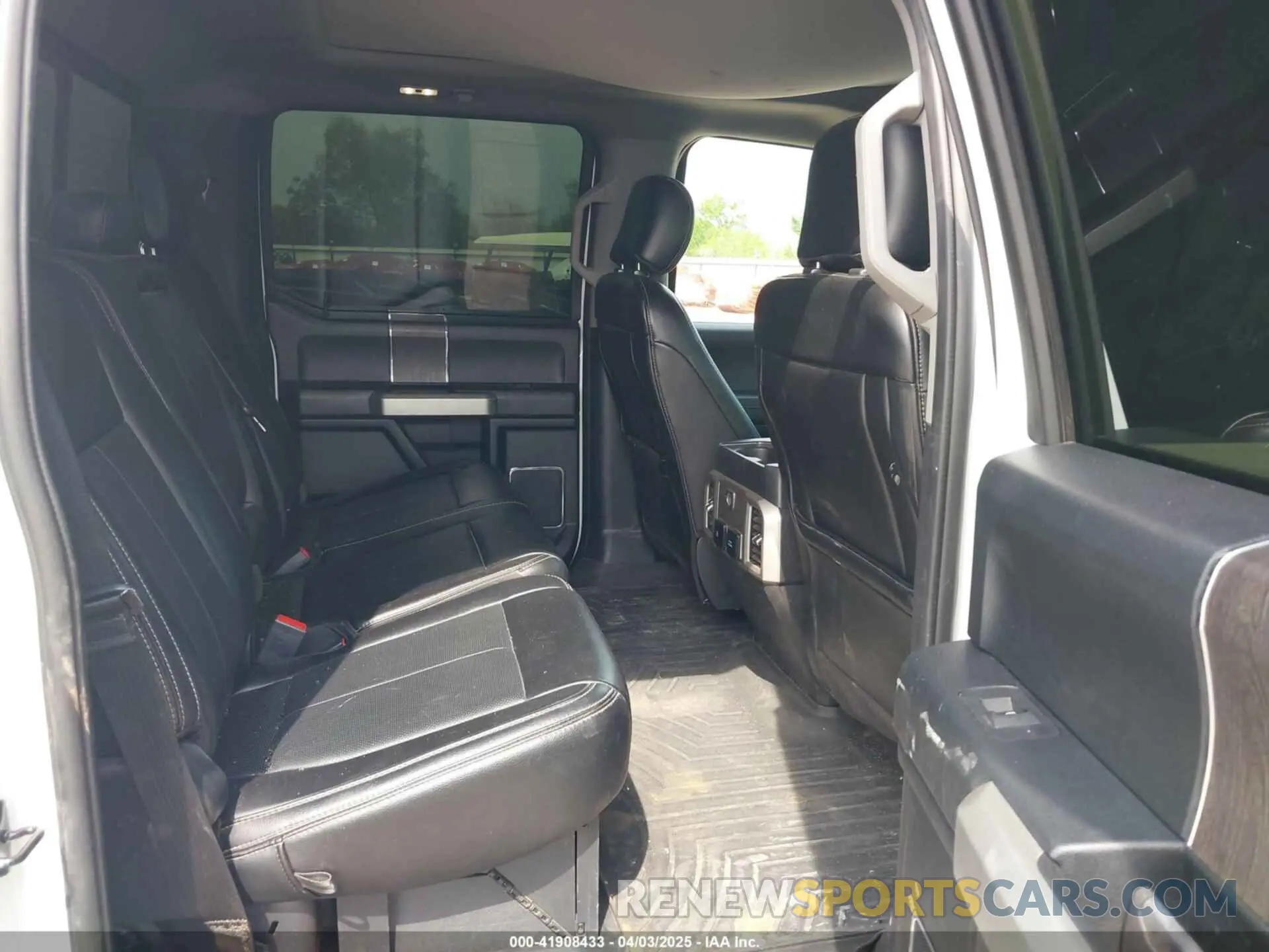 7 fotografías del automóvil dañado 1FT8W4DT1LEE19429 FORD F-450 2020