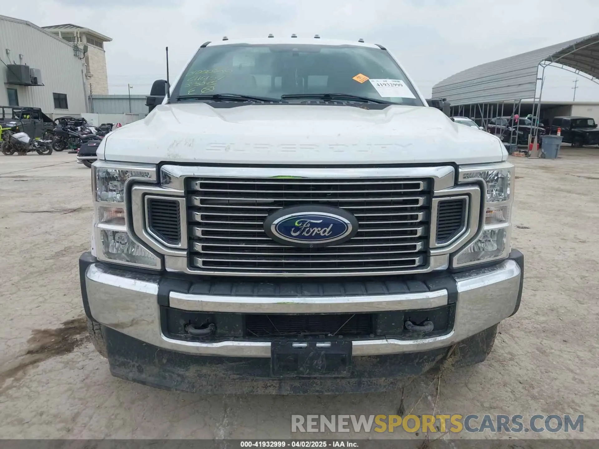 12 fotografías del automóvil dañado 1FT8W4DT1NEC46157 FORD F-450 2022