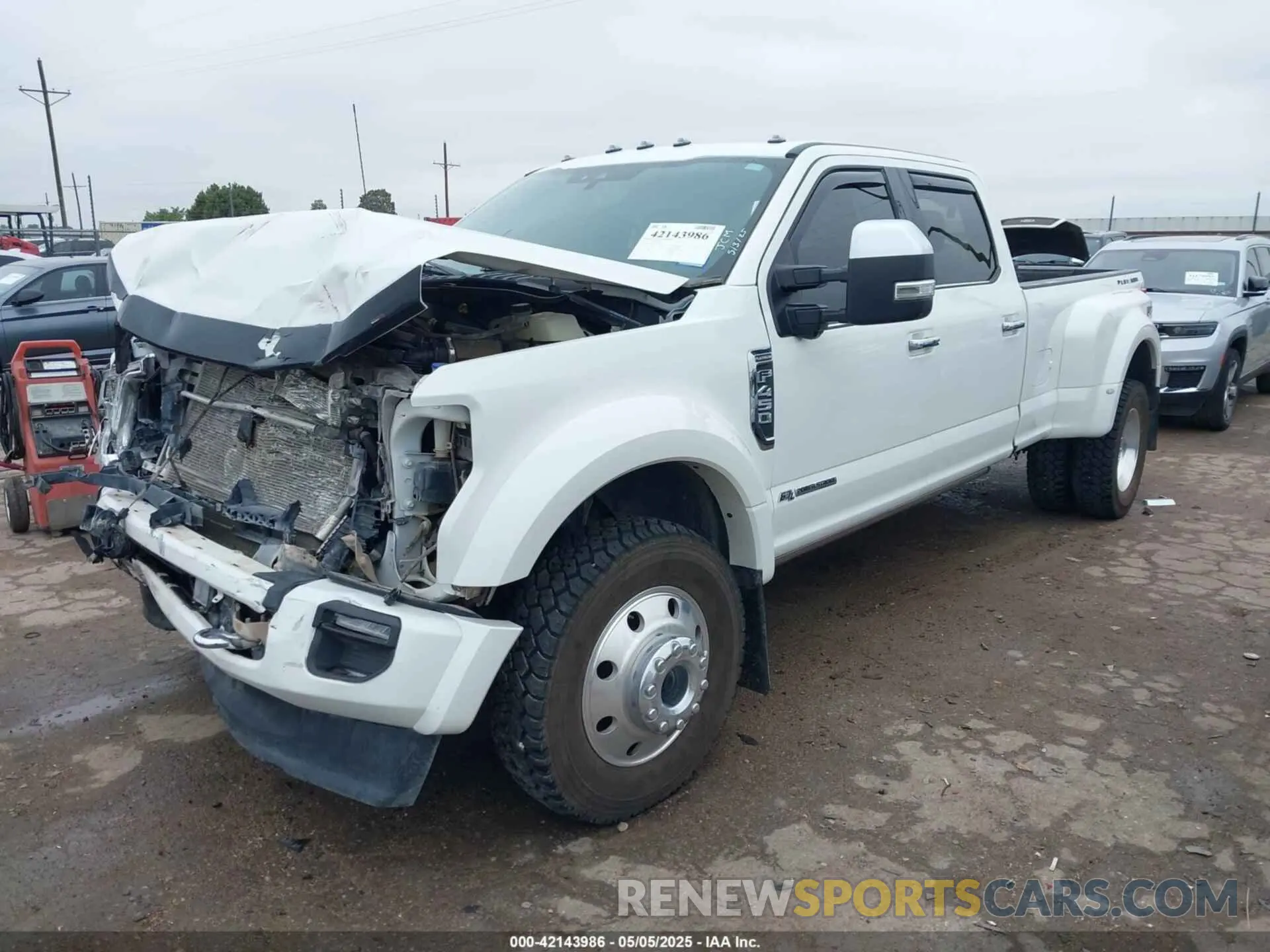 2 fotografías del automóvil dañado 1FT8W4DT3NED85898 FORD F-450 2022