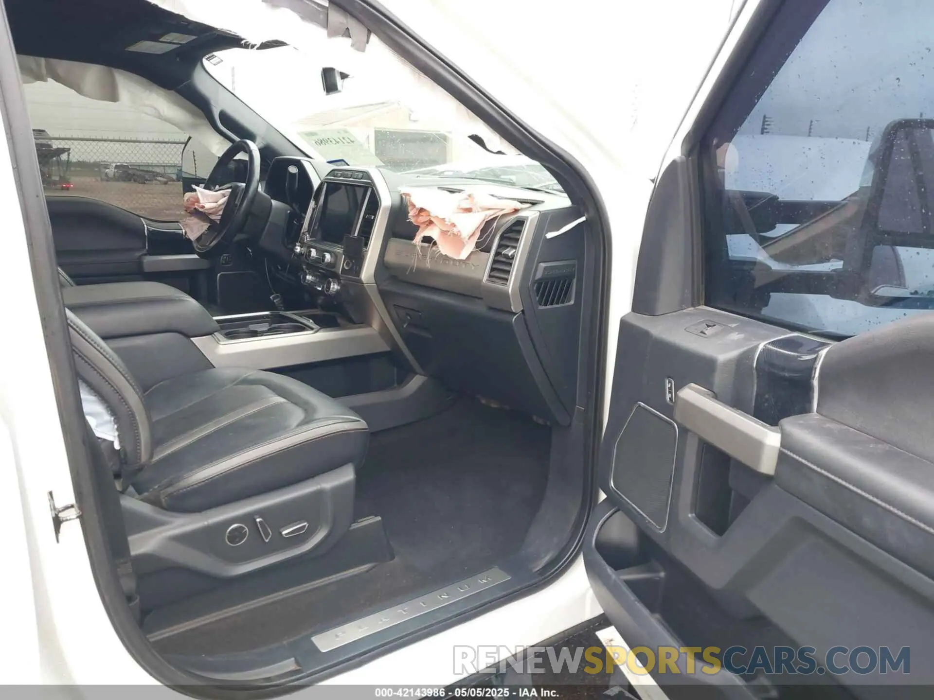 7 fotografías del automóvil dañado 1FT8W4DT3NED85898 FORD F-450 2022