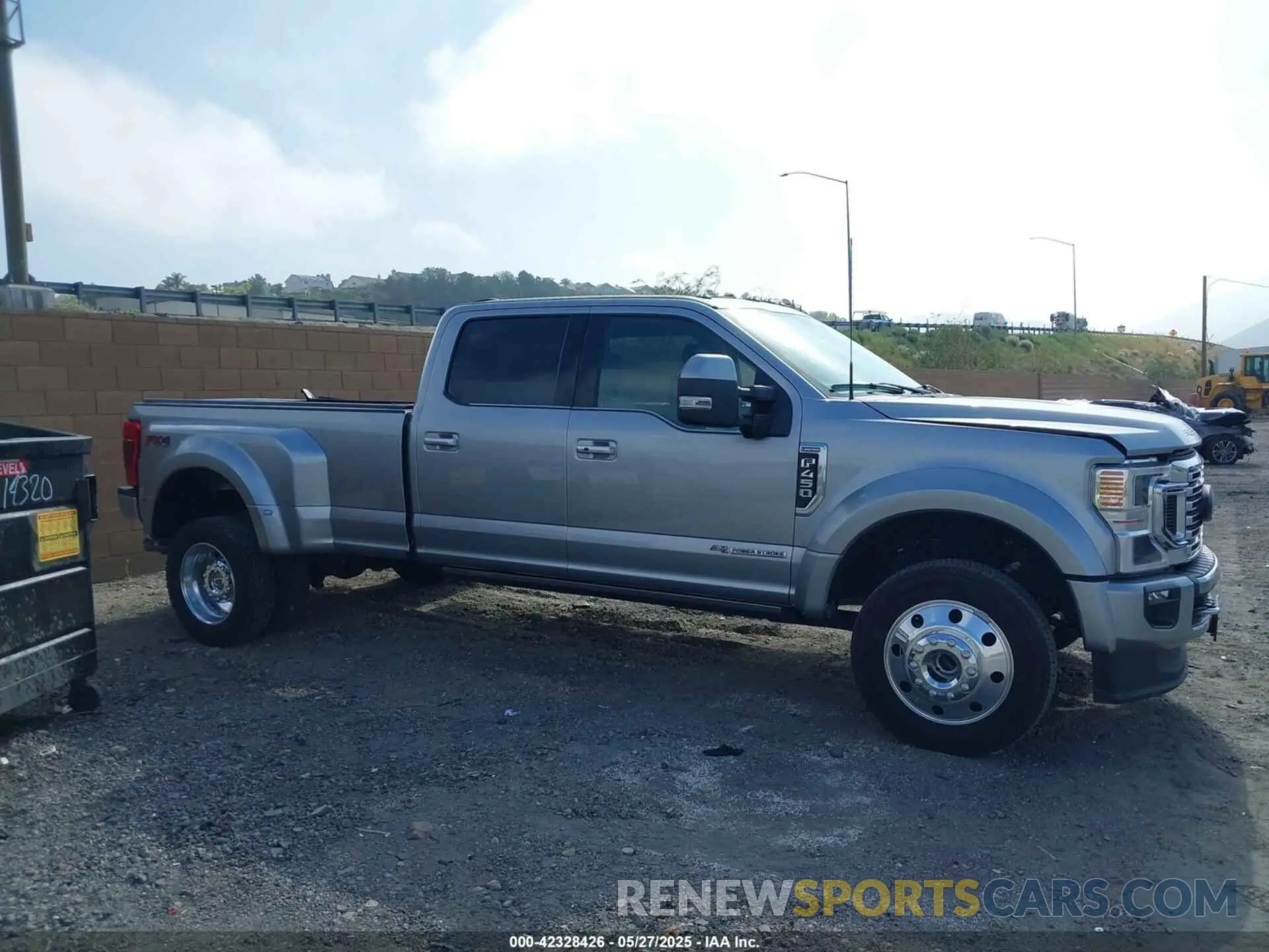 13 fotografías del automóvil dañado 1FT8W4DT6NEF57843 FORD F-450 2022
